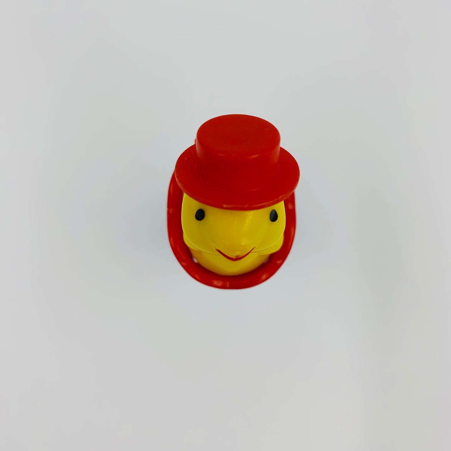 Easter Chick in Red Egg PEZ dispenser (1999) loose 4.9 Hungary