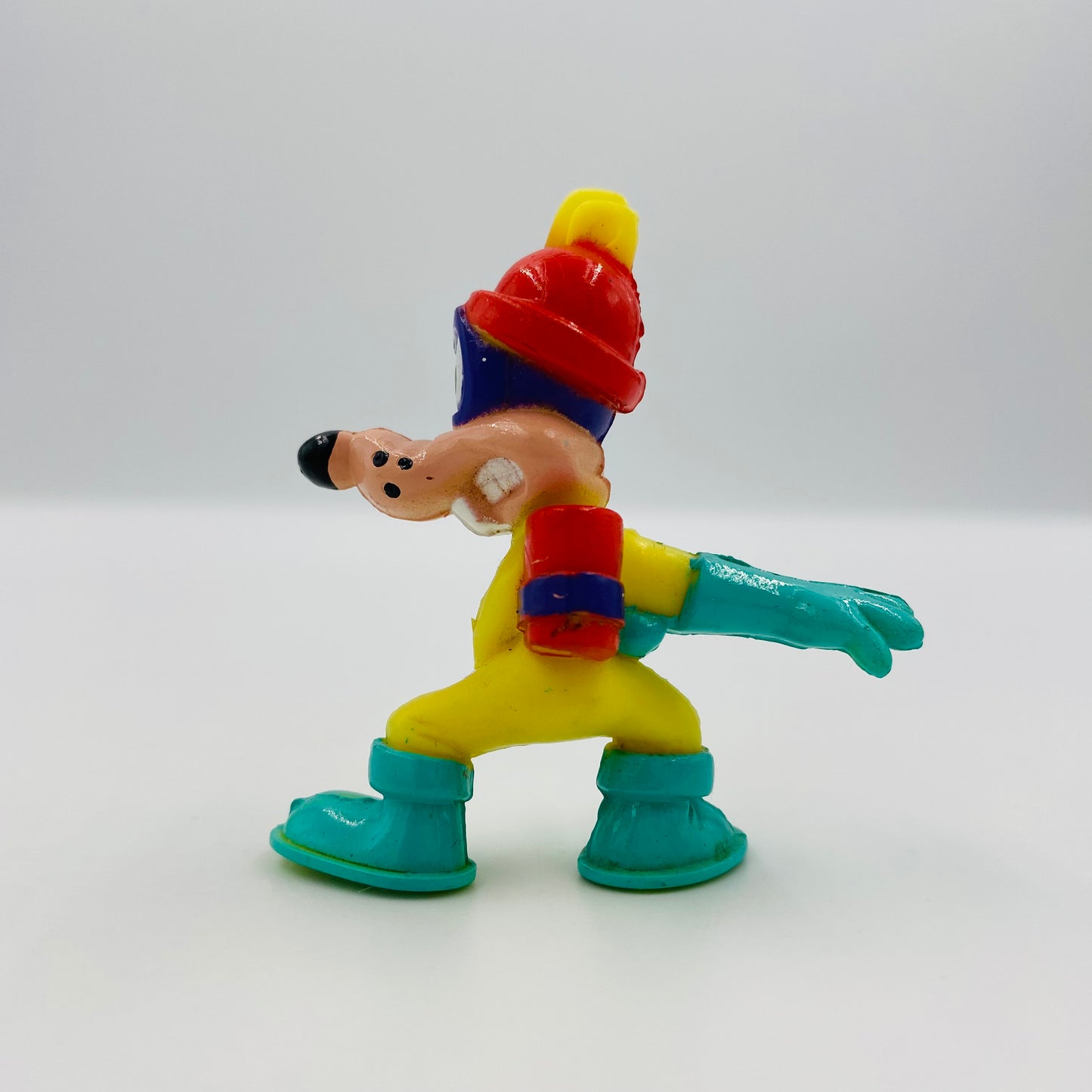 Kellogg's Darkwing Duck Megavolt 2” figurine (1992) loose