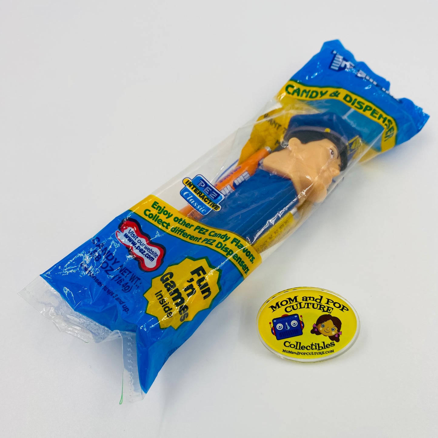 Emergency Heroes Pat the Policeman PEZ dispenser (2003) bagged 4.9 Hungary blue cello