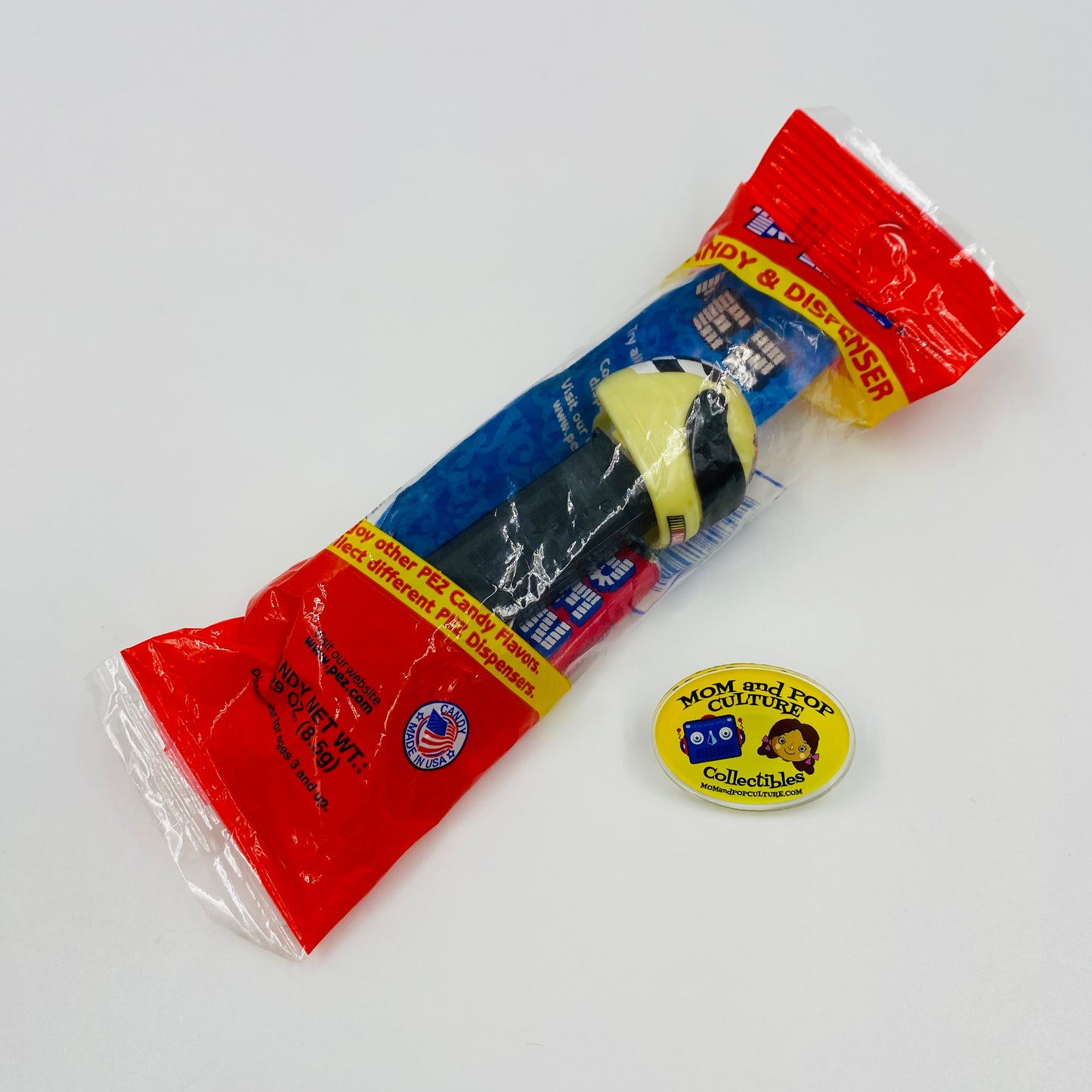 NASCAR Darlington Raceway Helmet PEZ dispenser (2009) bagged 5.9 China red cello