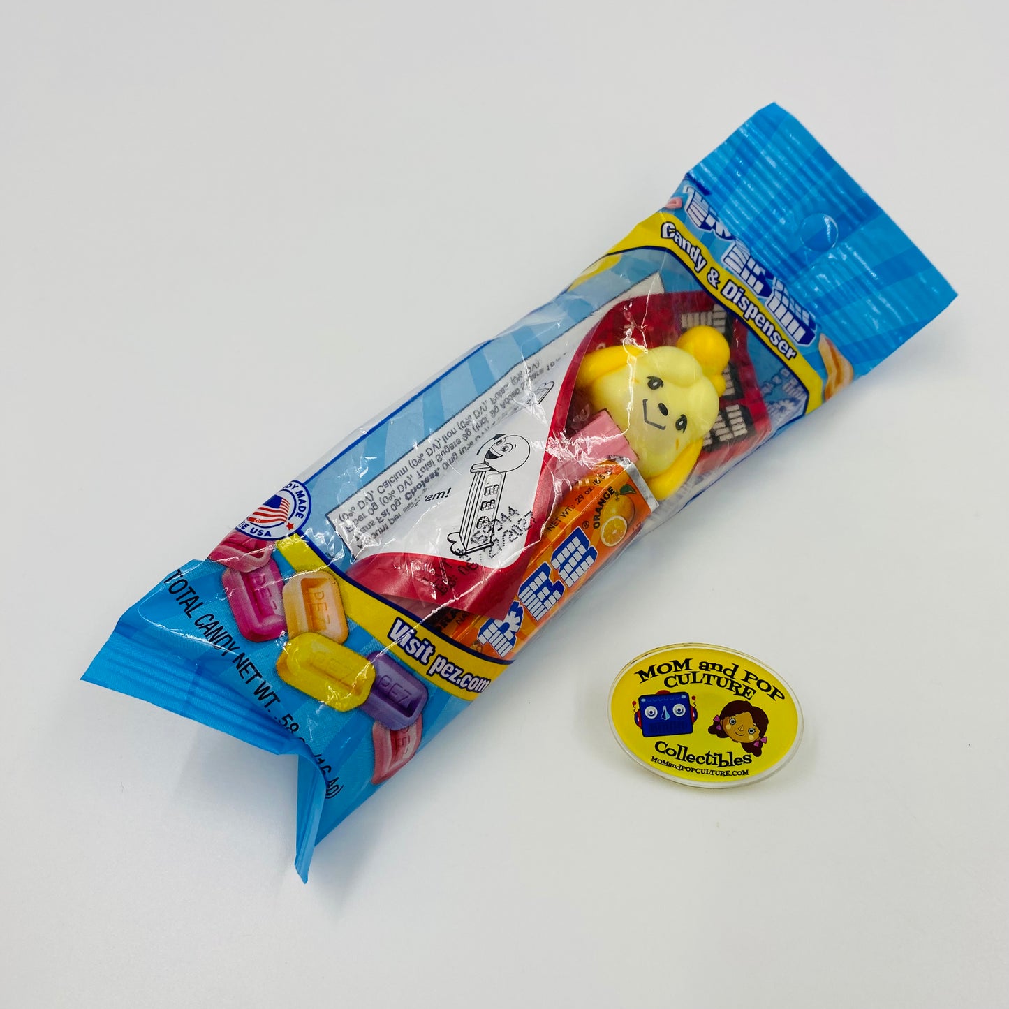 Animal Crossing Isabelle PEZ dispenser (2022) bagged 7.5 China