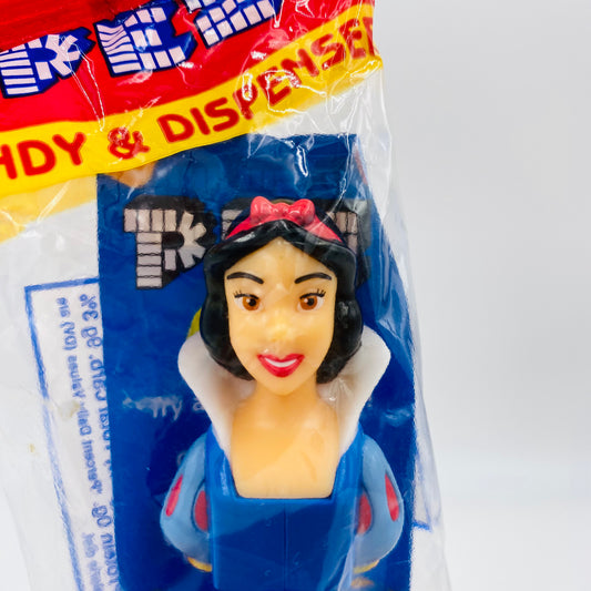 Disney Princess Snow White PEZ dispenser (2007) bagged 5.9 China