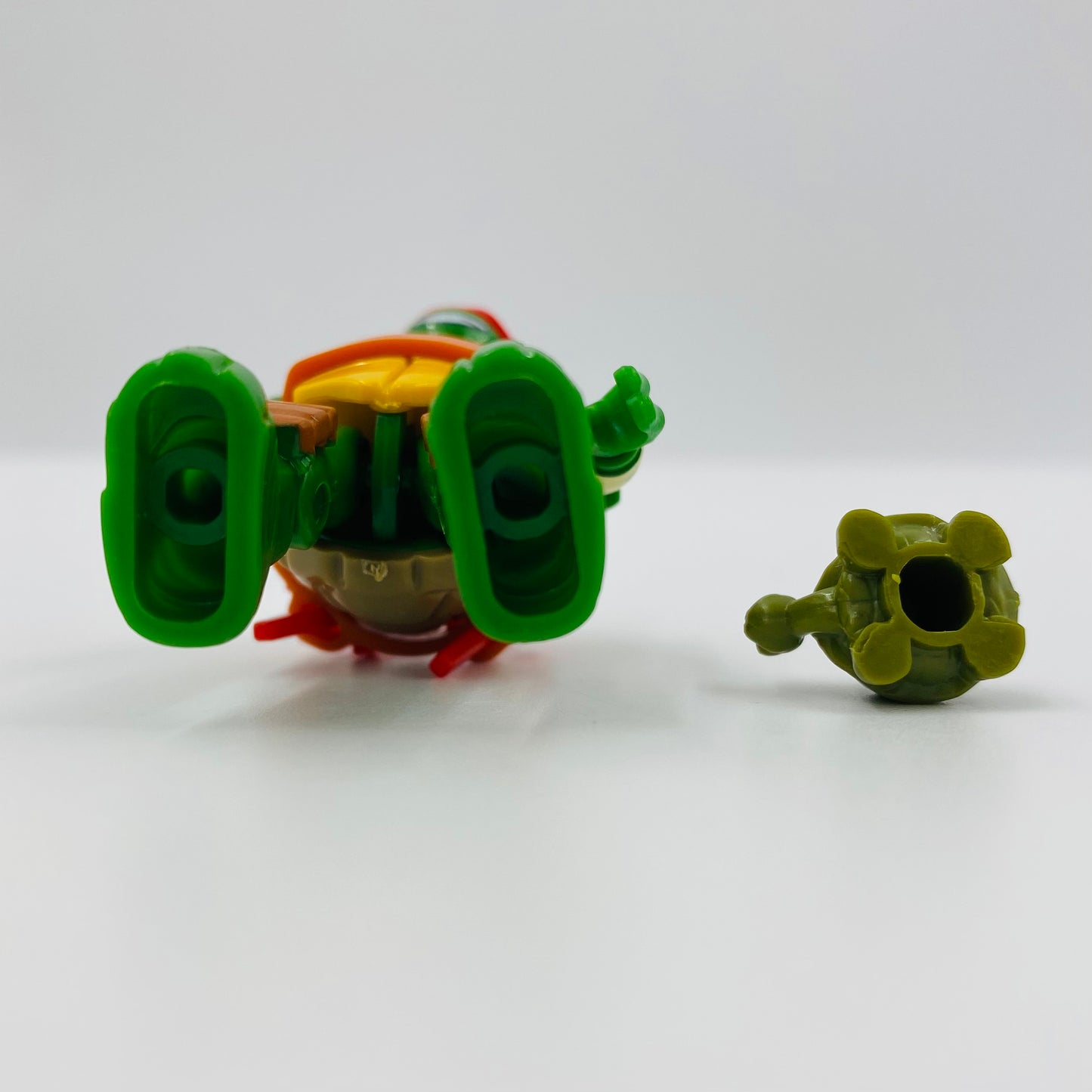 Mega Bloks Teenage Mutant Ninja Turtles series 2 Raphael with Spike loose 2” micro action figure (2015) Mattel
