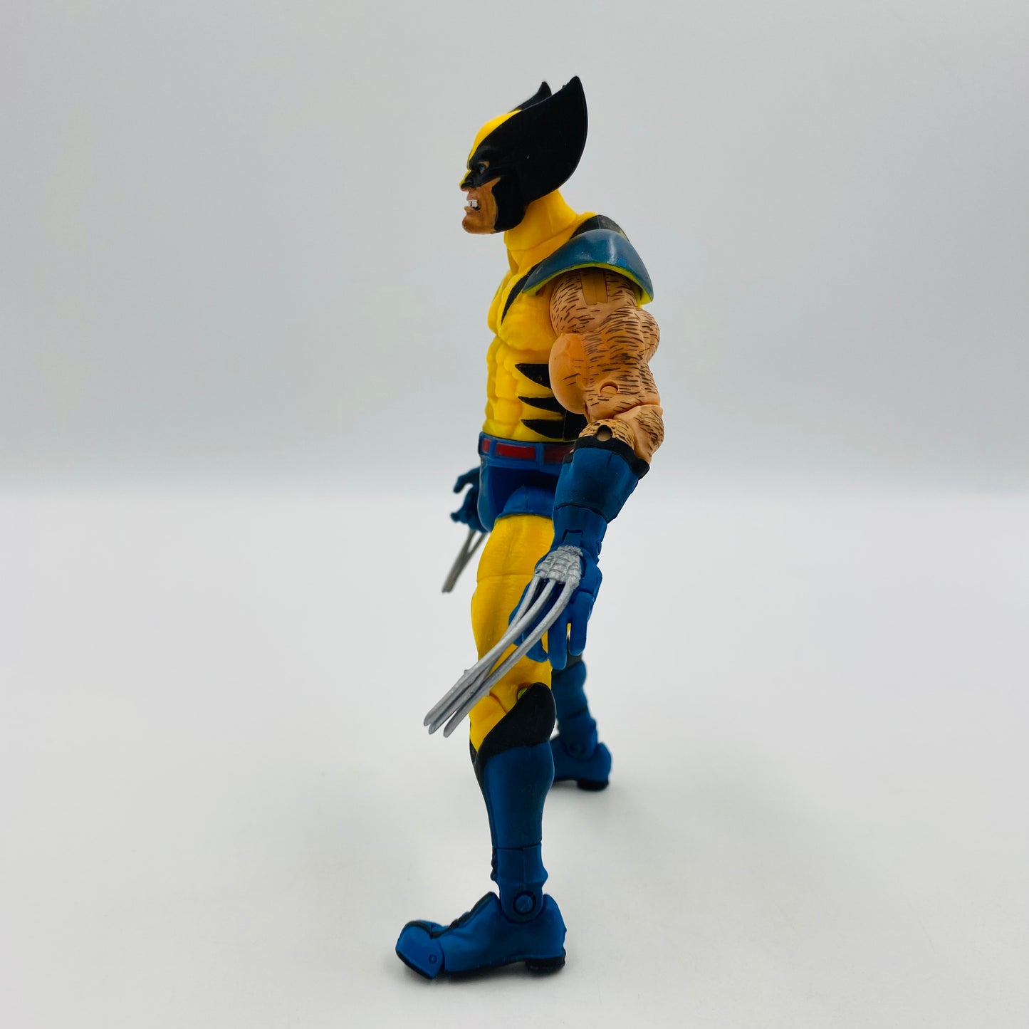 Marvel Legends Series 3 Wolverine loose 6” action figure (2002) Toy Biz