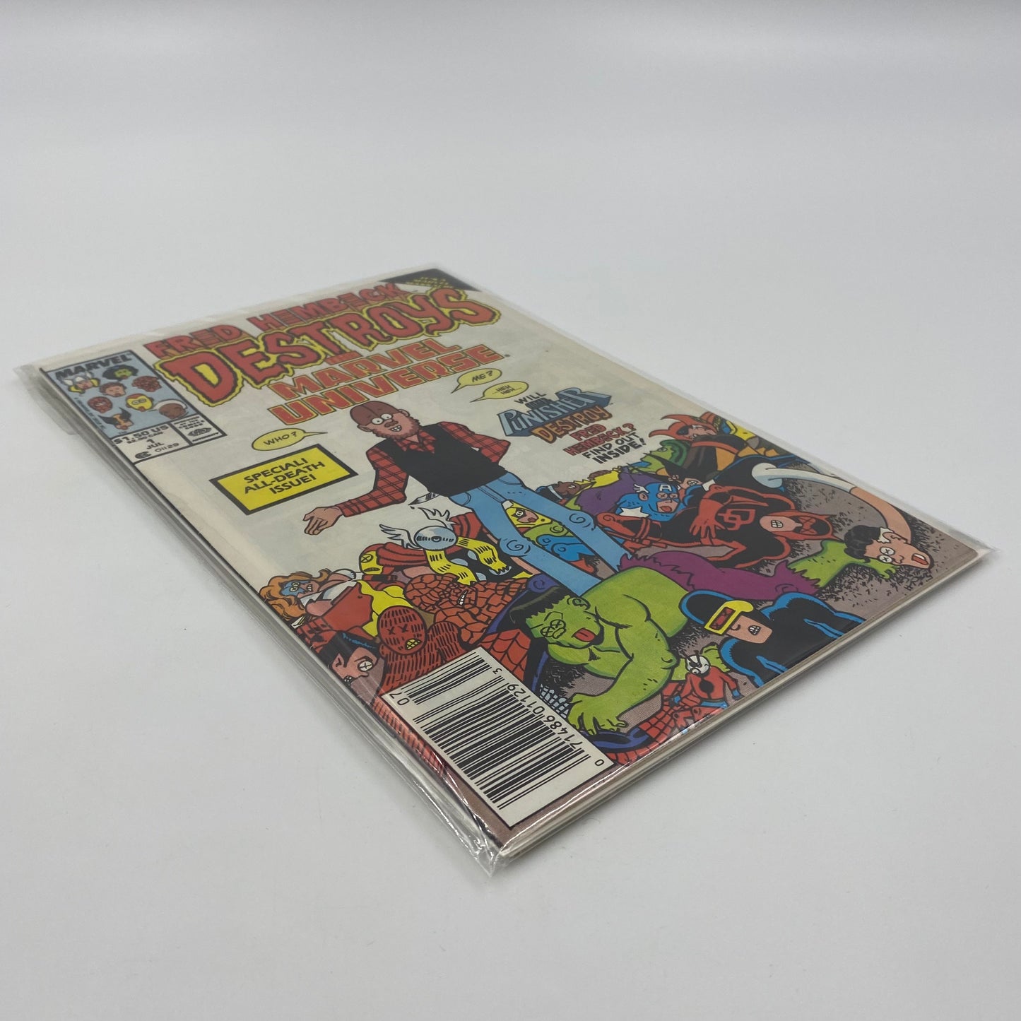 M&PC Marvel Comic Book FUN PACK: Marvel Universe Take Down