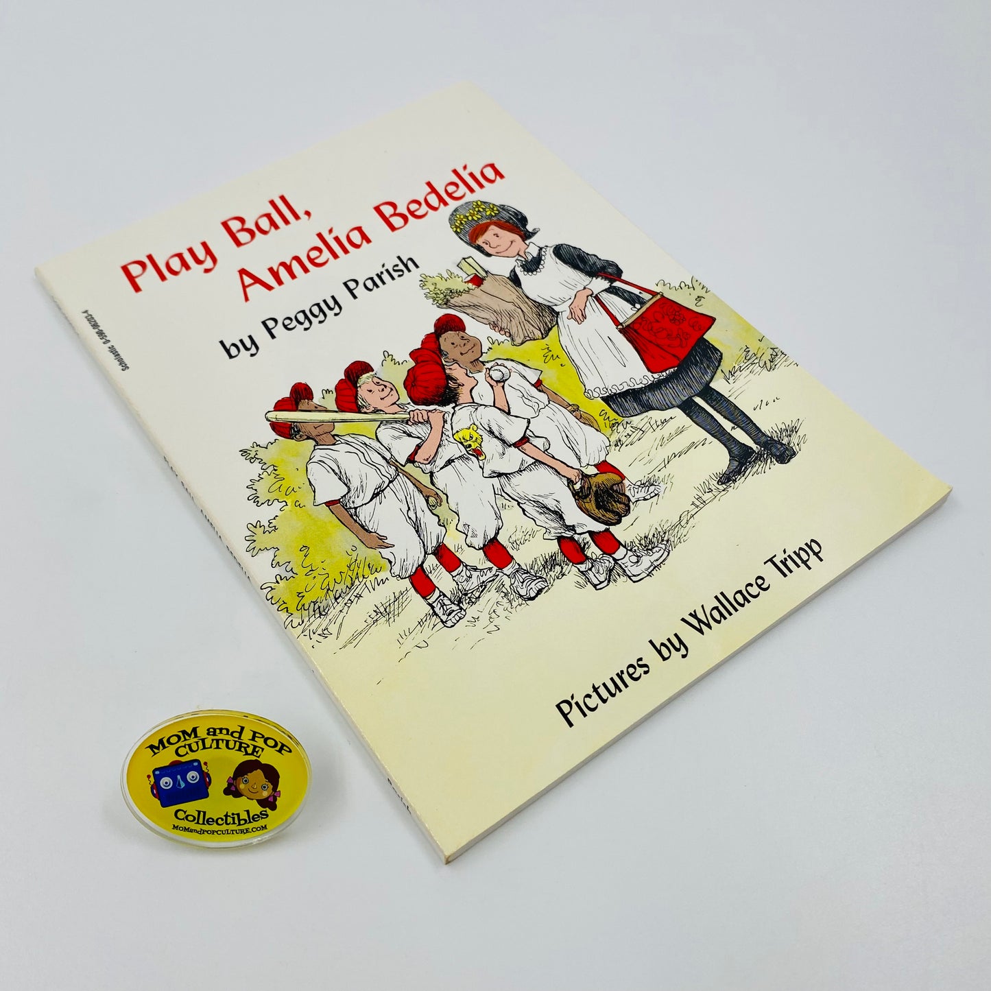 Amelia Bedlia: Play Ball, Amelia Bedelia softcover edition Scholastic