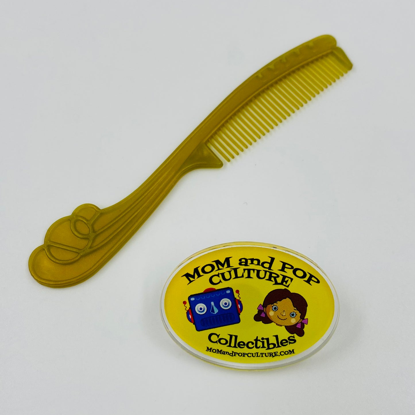 Princess of Power Swift Wind gold comb action figure accessory (1984) Mattel