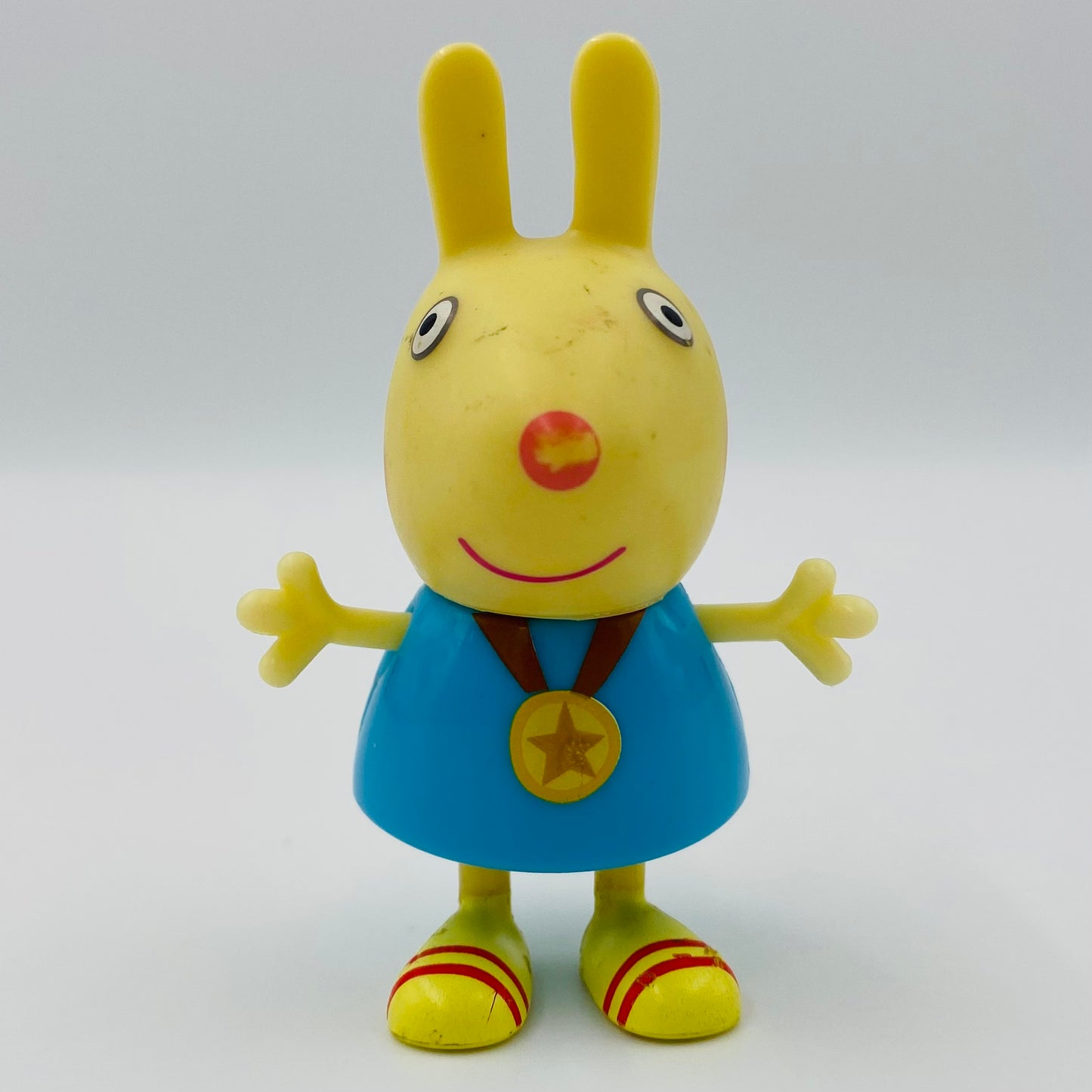 Peppa Pig Rebecca Rabbit (gold medal) loose 3” mini figure (2003) Jazwares