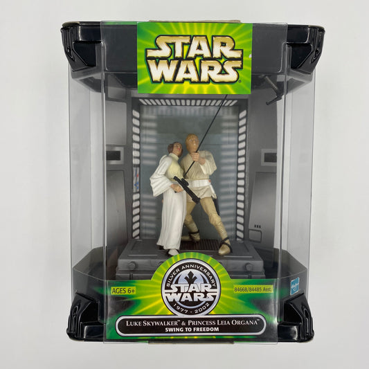 Star Wars Power of the Jedi 25th Anniversary Luke Skywalker & Princess Leia Organa Swing to Freedom boxed 3.75” figures (2002) Hasbro