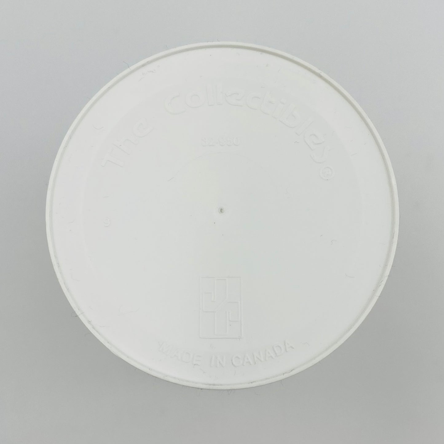 Batman Returns Batmobile 32oz plastic cup (1992) Mcdonald's