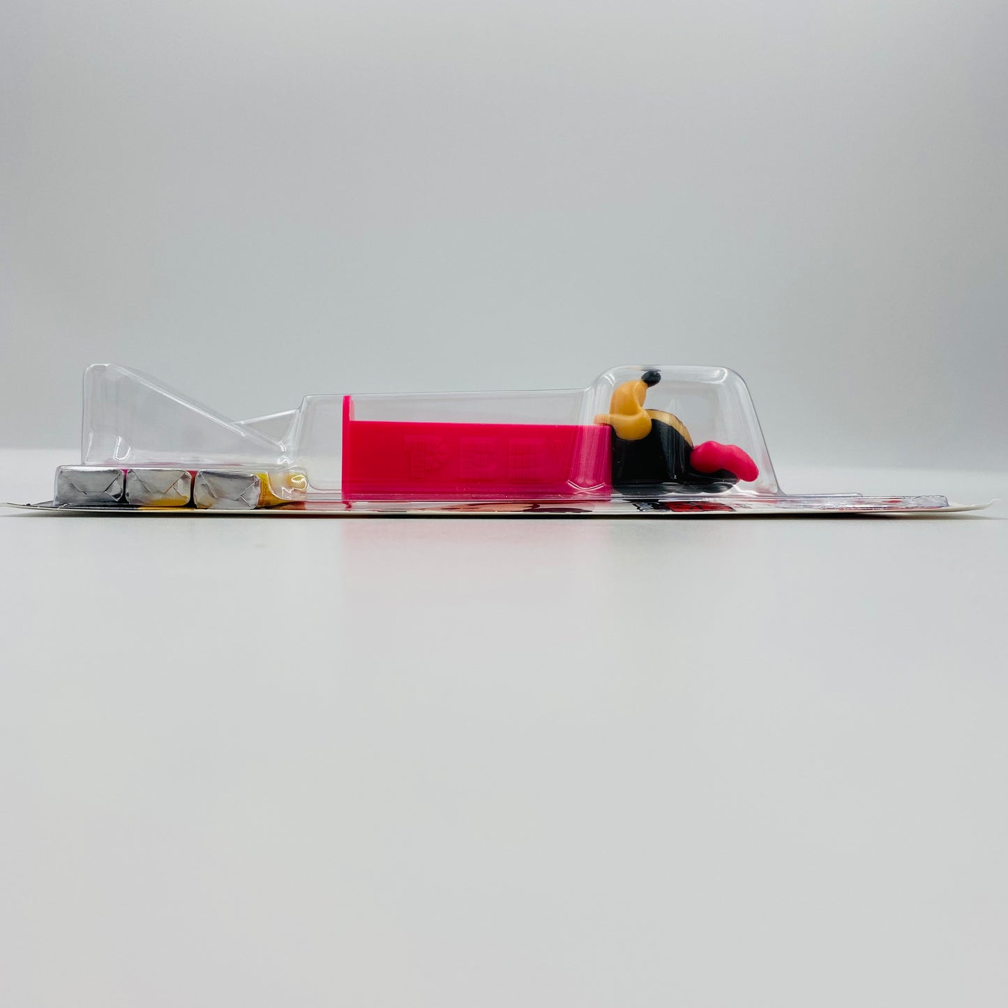 Disney Mickey Mouse & Friends Minnie Mouse PEZ dispenser (2009) carded