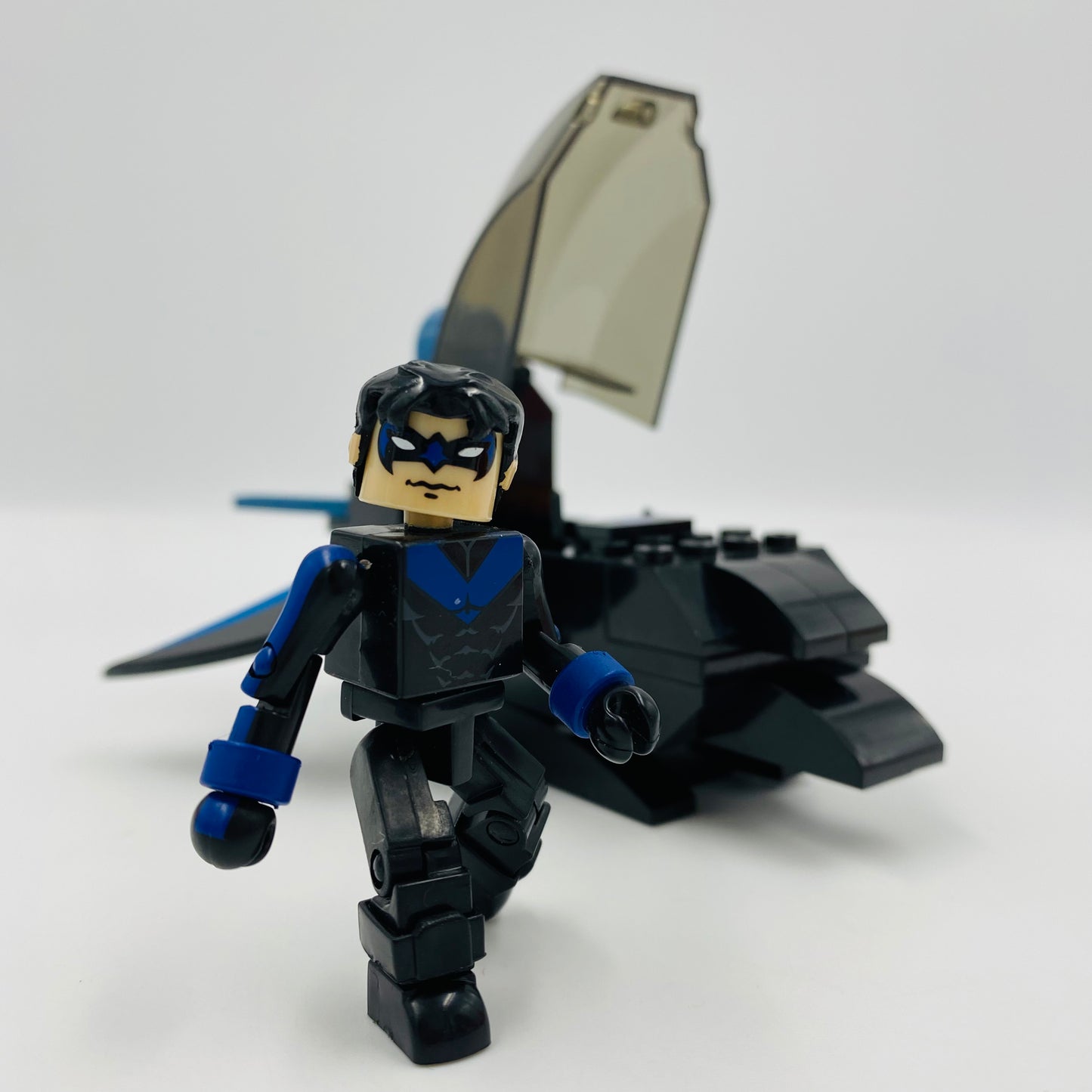 C3 Construction Batman: Nightwing Mini Flyer with Nightwing Minimates figure (2004) Play Along/JAKKS Pacific & Art Asylum
