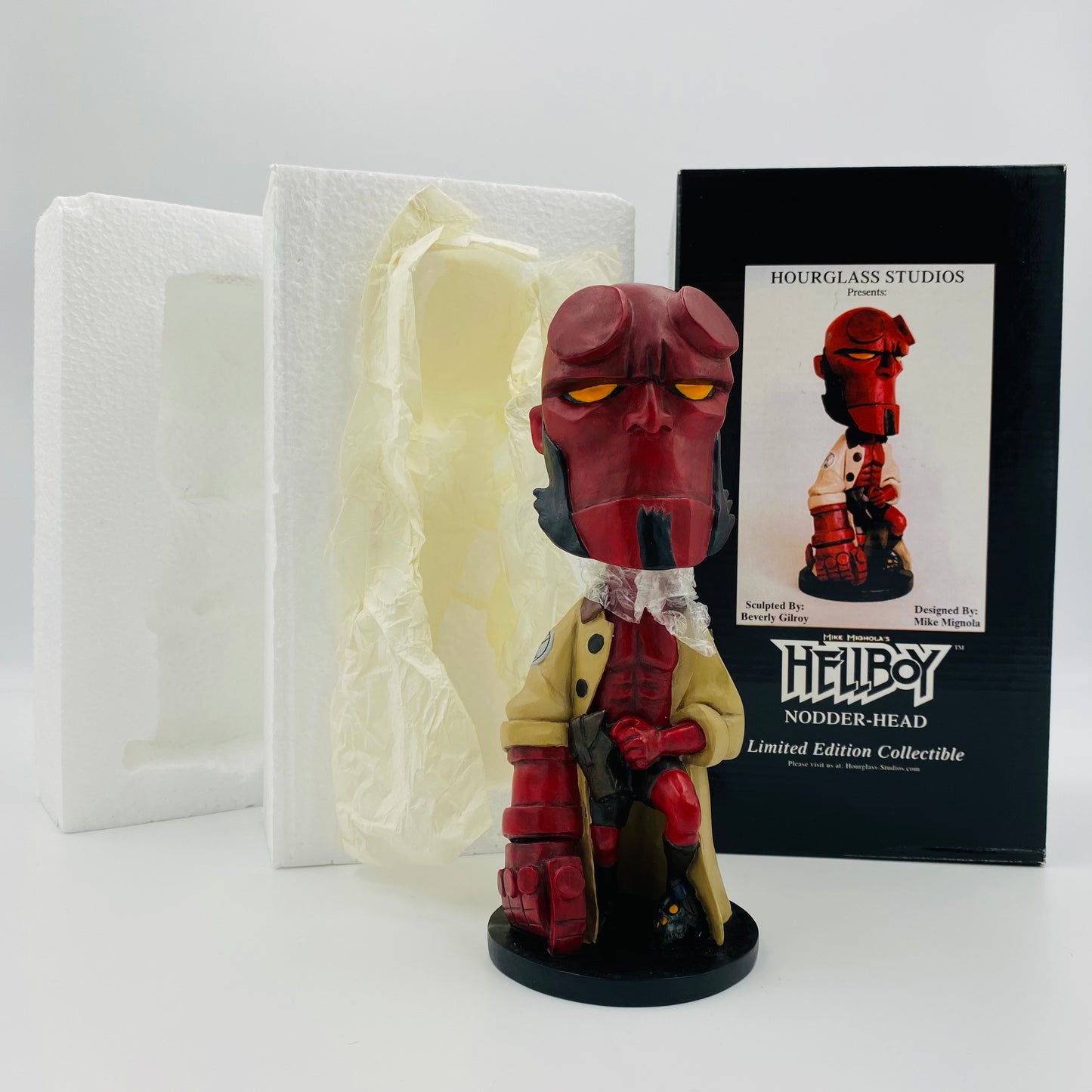 Nodder-Head Hellboy boxed 8" bobblehead (2001) Hourglass Studios
