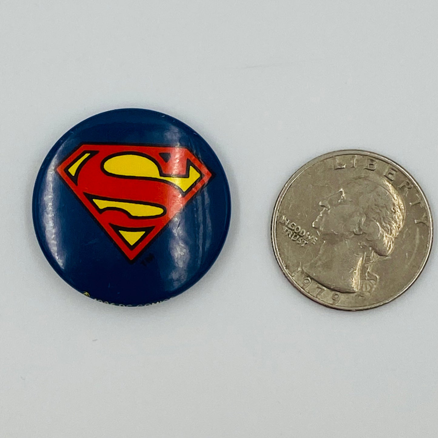 Superman Symbol pinback button (1996)