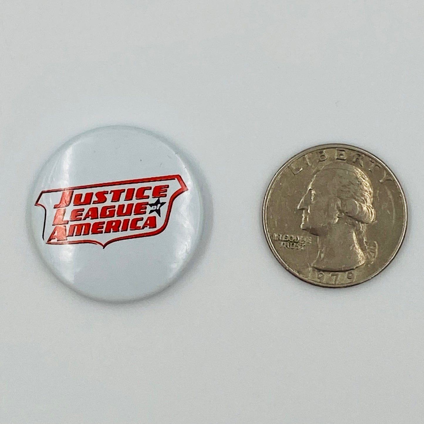 Justice League of America 2006-2011 Comic Logo promo pinback button (2007)