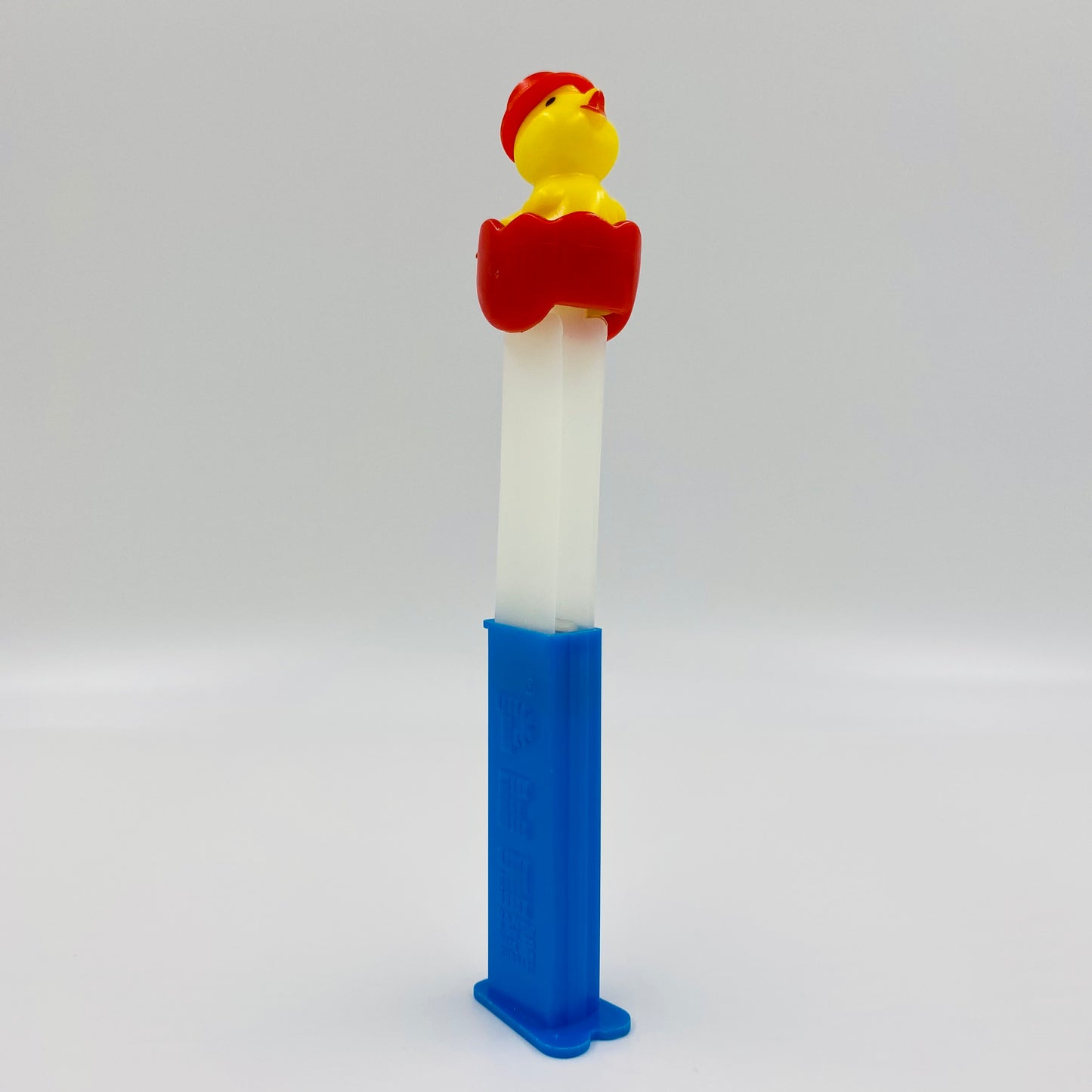 Easter Chick in Red Egg PEZ dispenser (1999) loose 4.9 Hungary