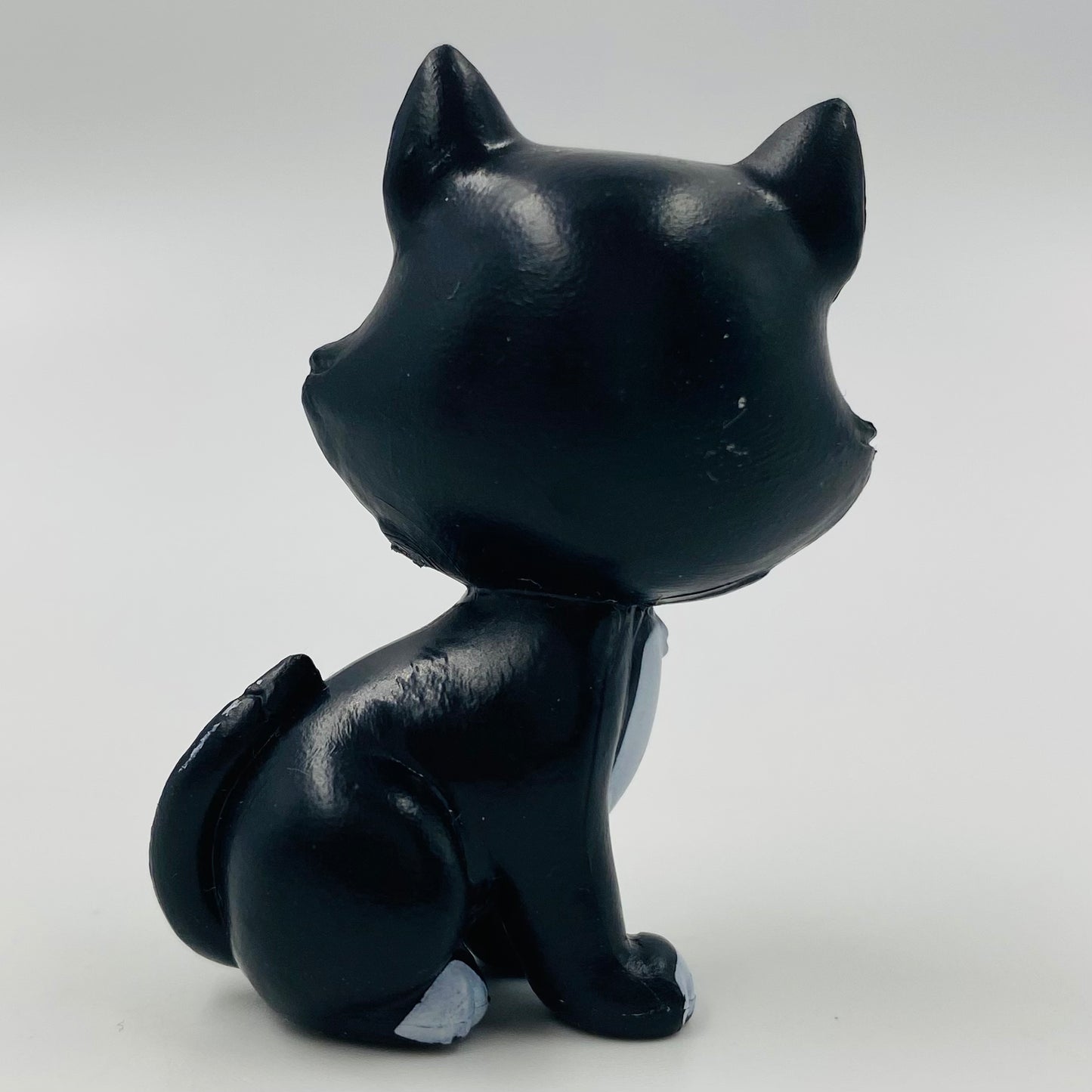 Figaro 2” figurine