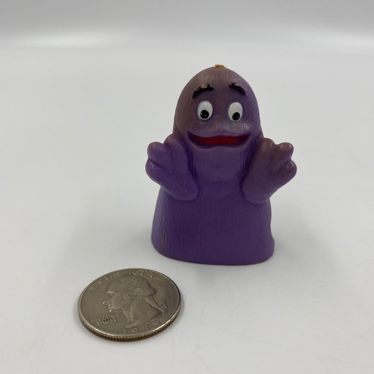 McDonald's School Days Grimace pencil sharpener McDonald's Happy Meal toy (1984) loose