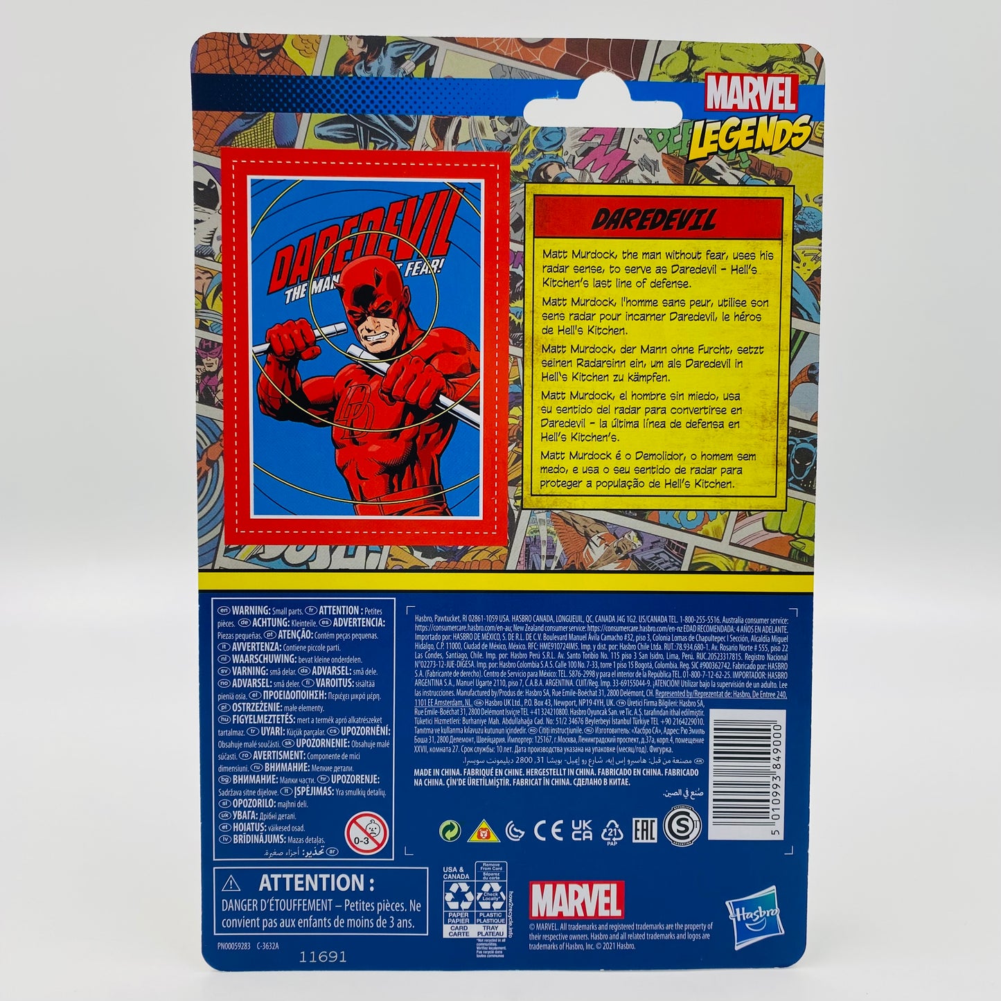 Marvel Legends Retro Daredevil carded 3.75” action figure (2021) Kenner (Hasbro)