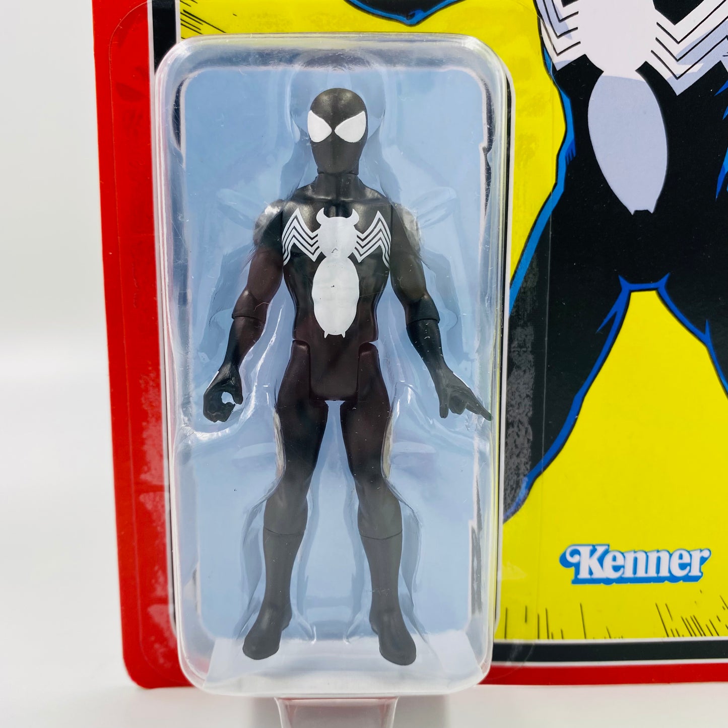 Marvel Legends Retro Symbiote Spider-Man carded 3.75” action figure (2021) Kenner (Hasbro)