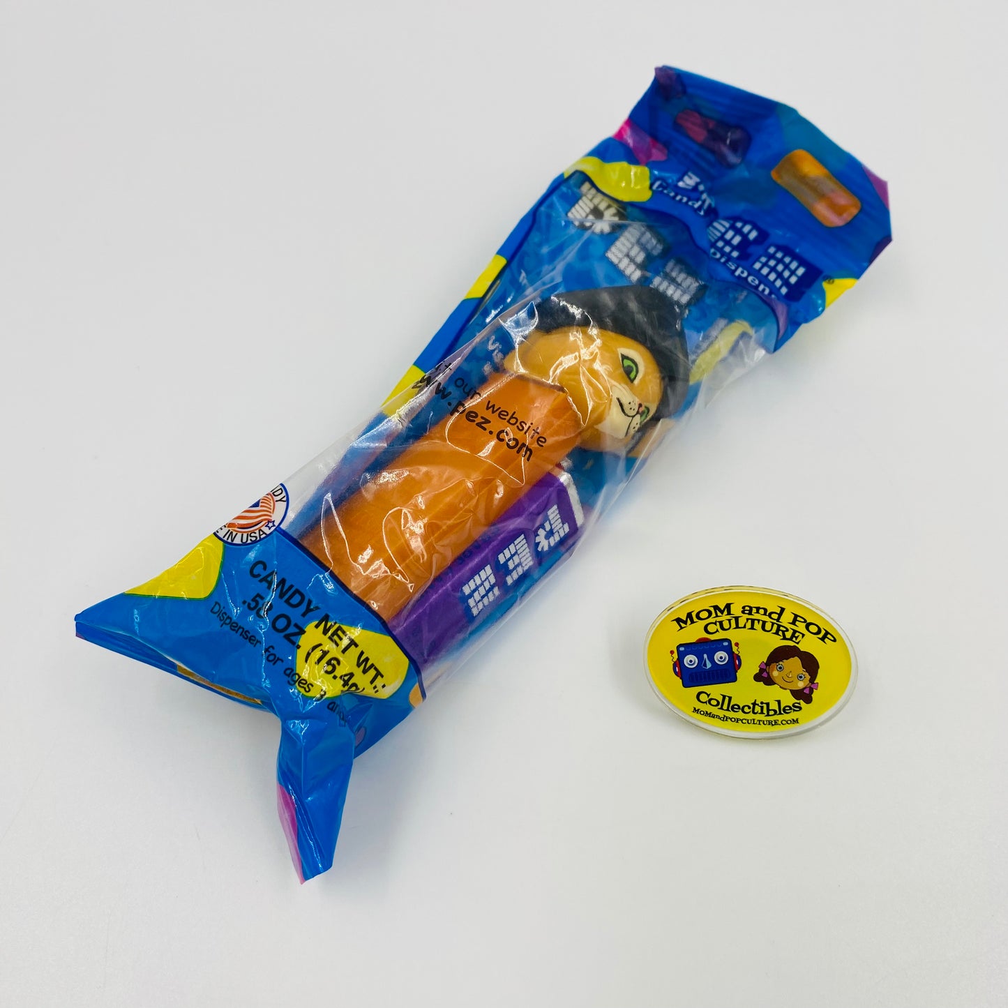 Shrek Puss 'n Boots PEZ dispenser (2007) bagged 4.9 Hungary