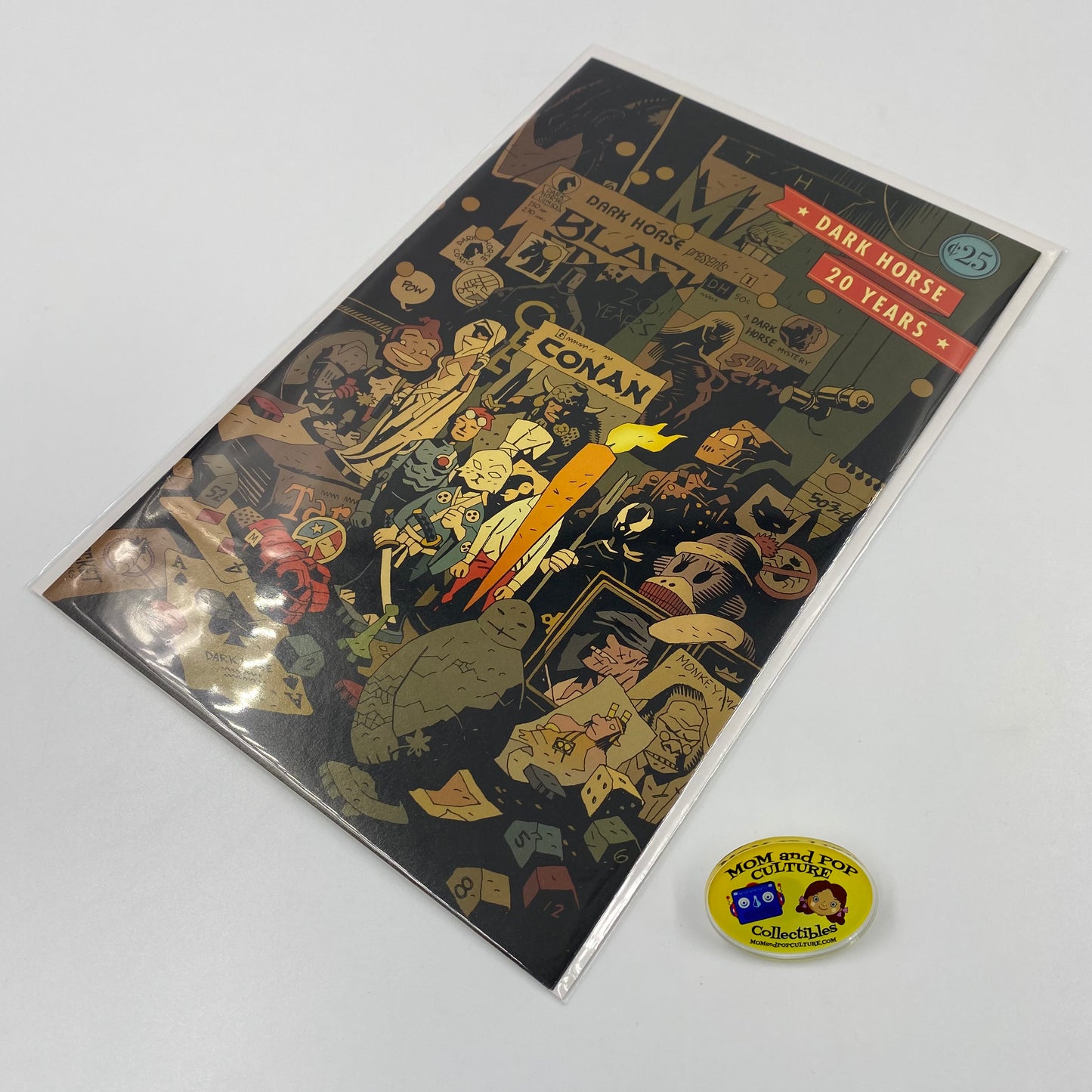 Dark Horse Twenty Years (2006) Dark Horse (FN+)