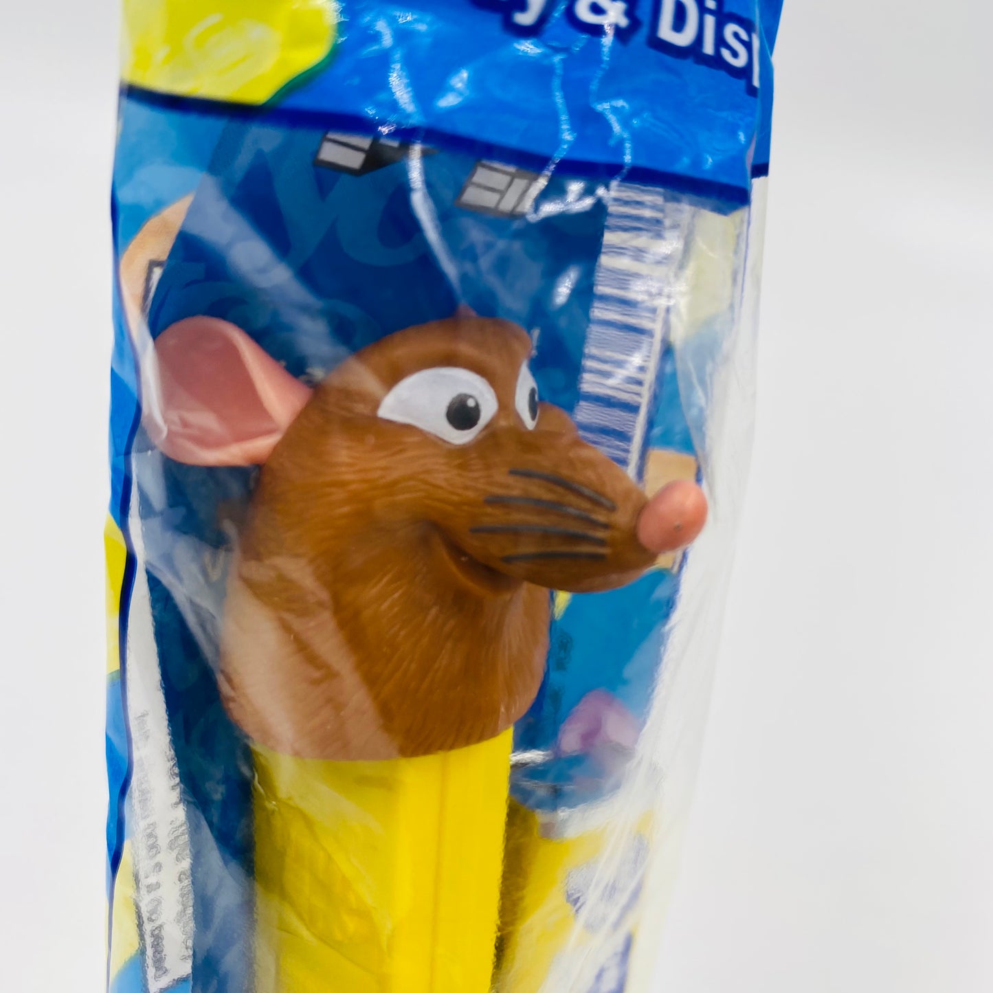 Ratatouille Emile PEZ dispenser (2007) bagged 5.9 Hungary blue cello