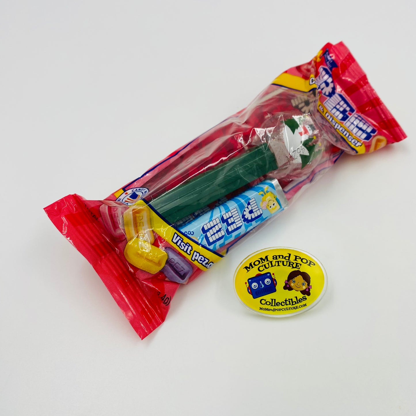 Christmas Snowglobe PEZ dispenser (2018) bagged 7.5 China