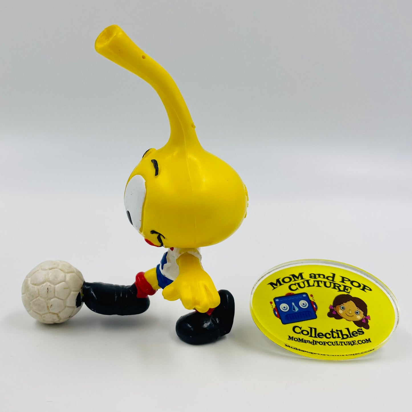 Snorks Allstar with soccer ball (1984) Schleich & Applause