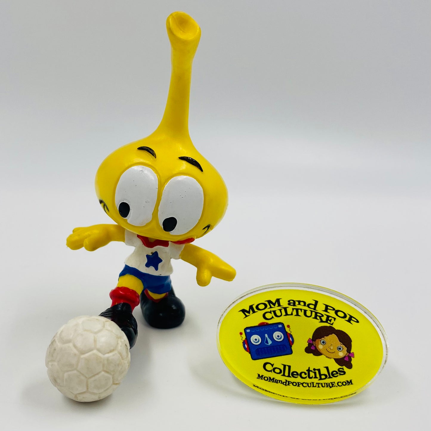 Snorks Allstar with soccer ball (1984) Schleich & Applause
