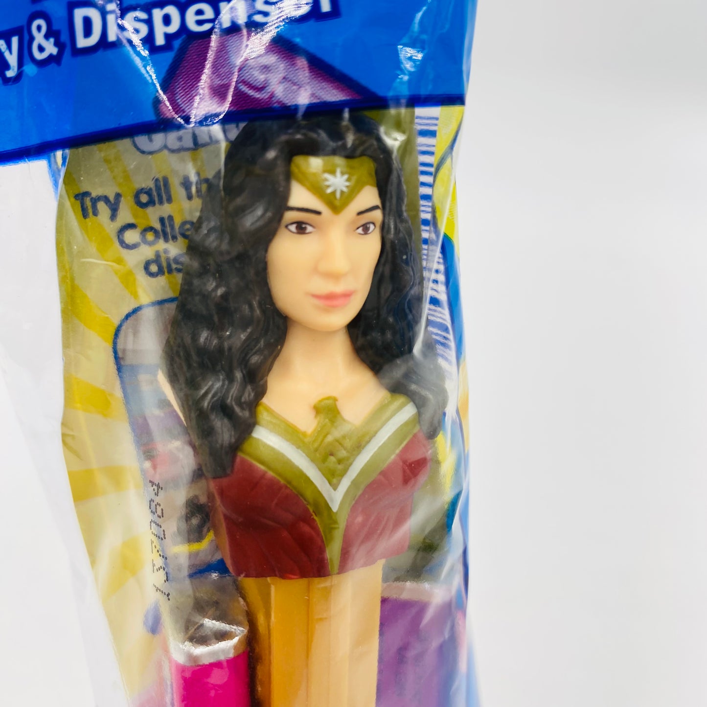 Justice League Wonder Woman PEZ dispenser (2016) bagged 7.5 China