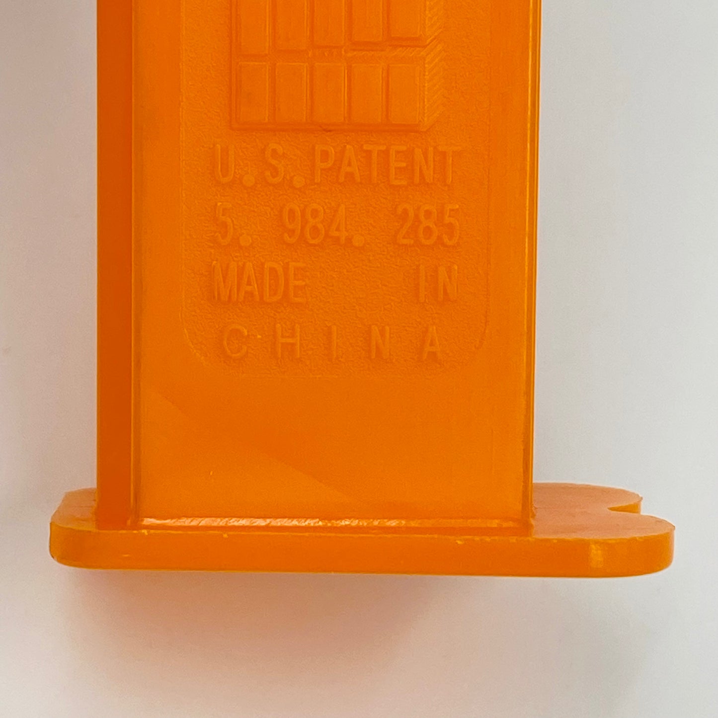 Disney Mickey Mouse & Friends Goofy PEZ dispenser (2009) loose 5.9 China