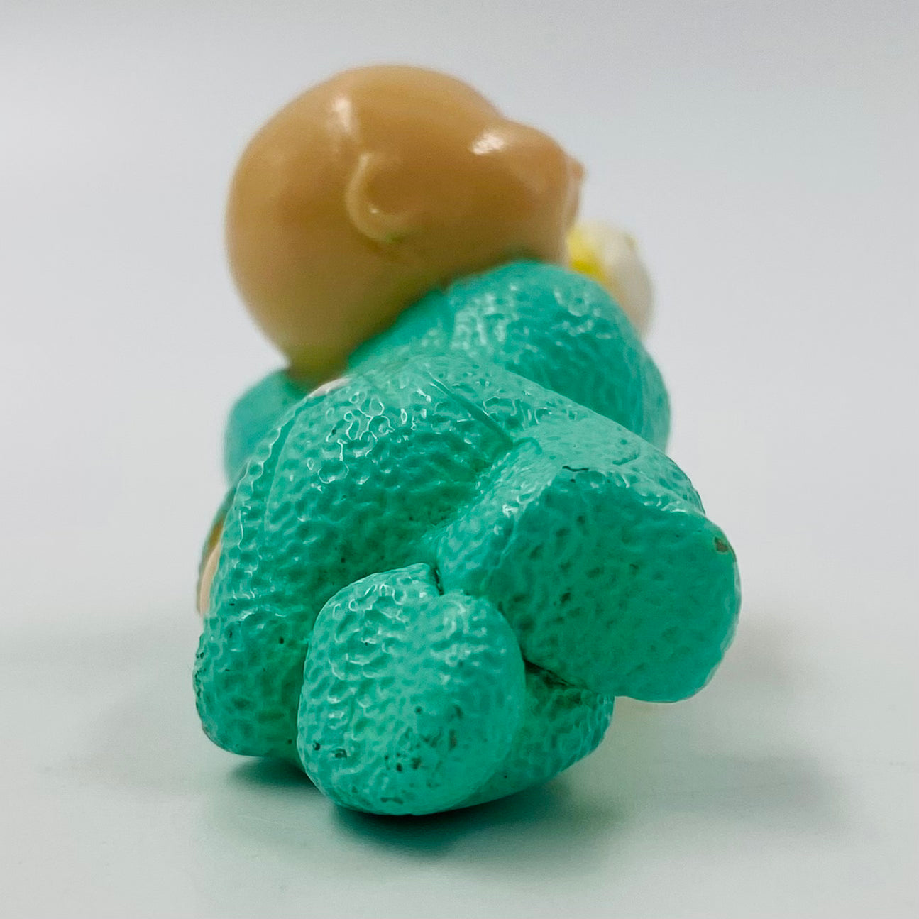 Cabbage Patch Kids green pajamas/yellow puppy loose PVC figurine (1984) Panosh Place