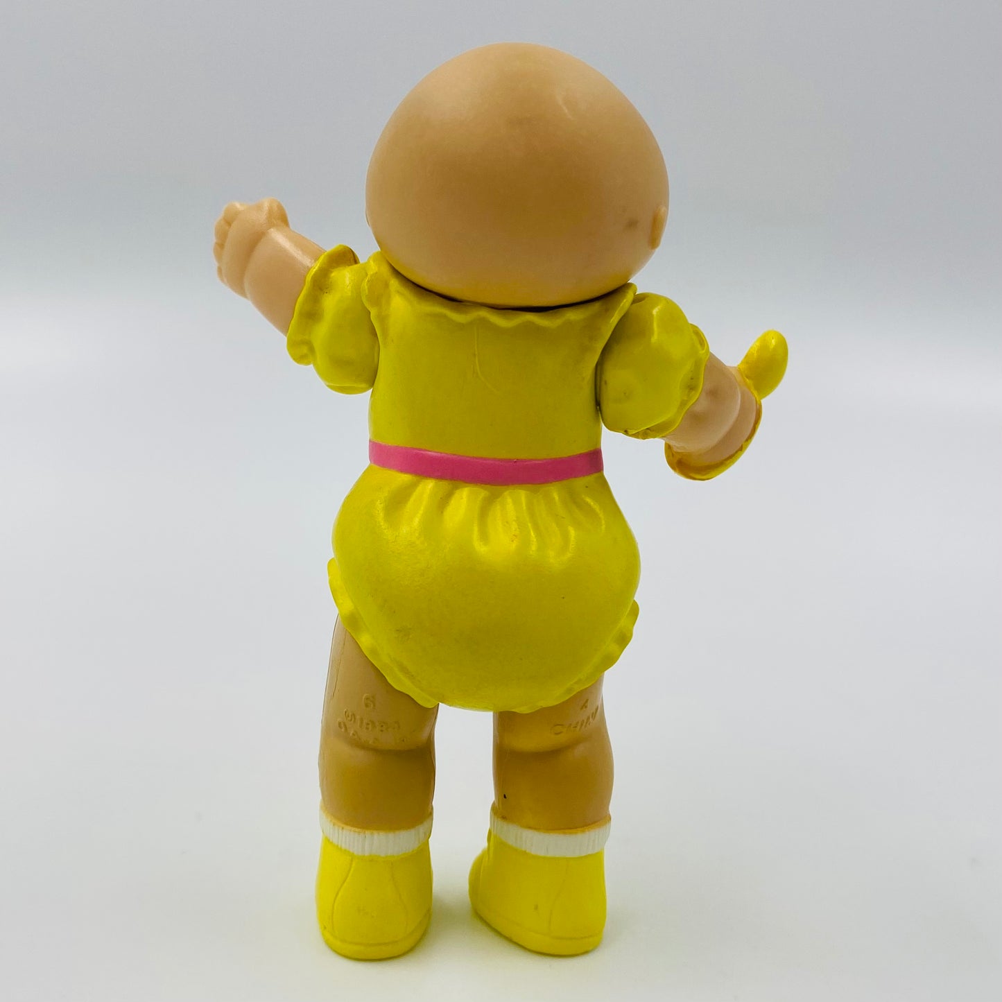Cabbage Patch Kids yellow onesie/yellow spoon loose 3.5” poseable figure (1984) Panosh Place