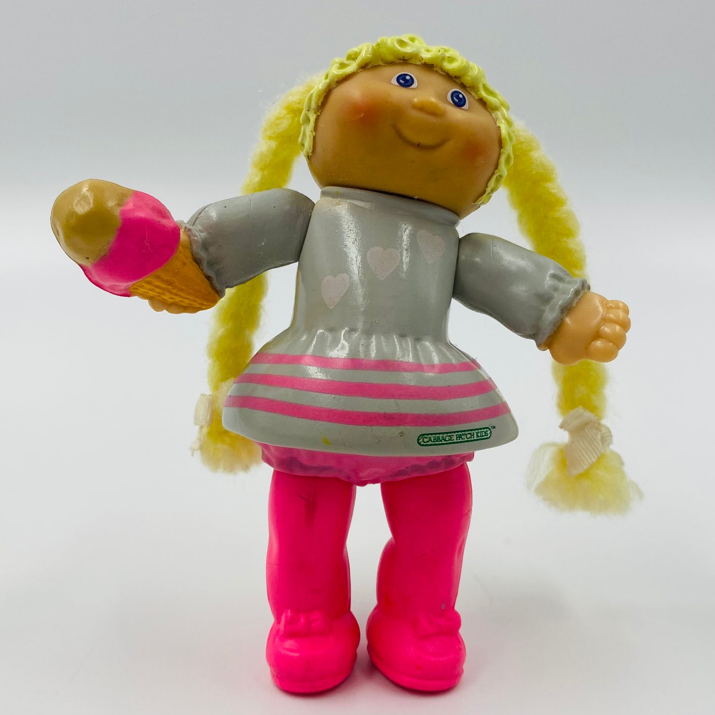 Cabbage Patch Kids grey & pink outfit/ice cream cone loose 3.5” poseable figure (1984) Panosh Place