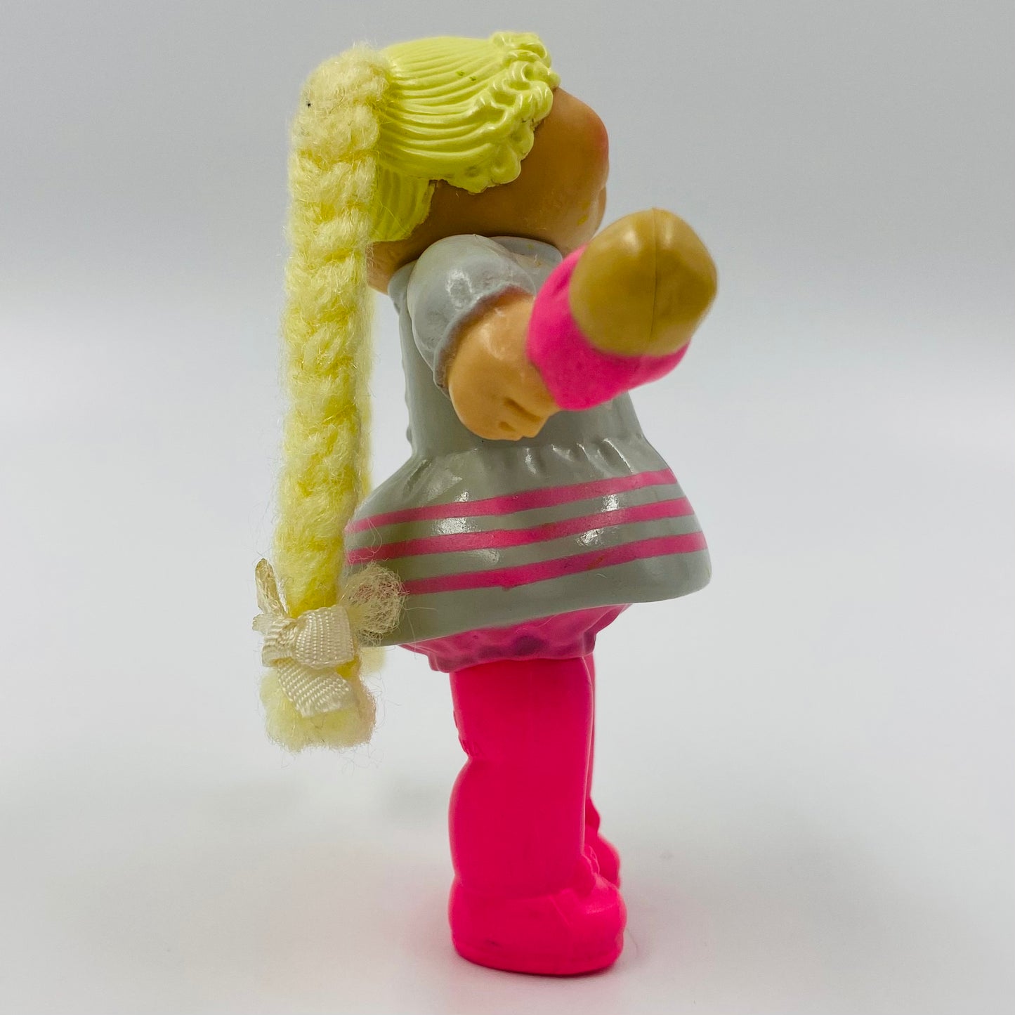Cabbage Patch Kids grey & pink outfit/ice cream cone loose 3.5” poseable figure (1984) Panosh Place