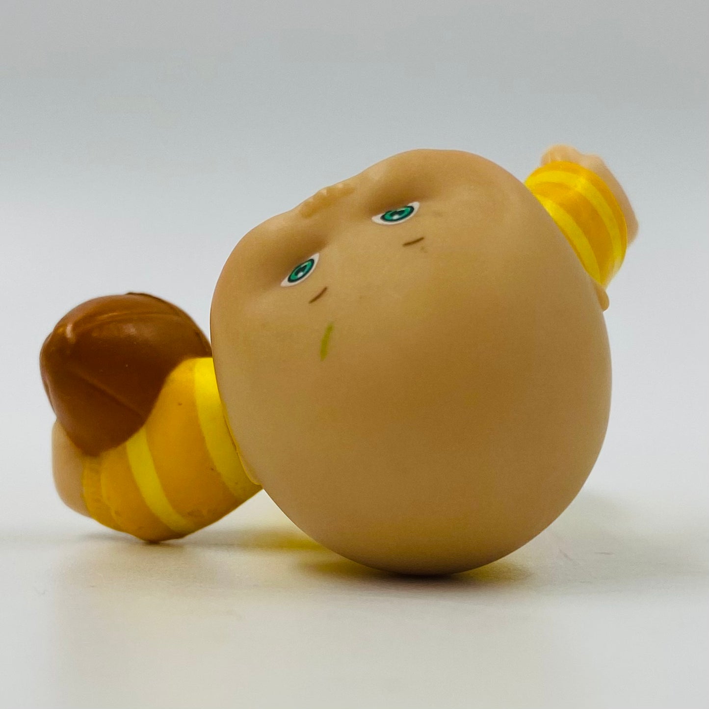 Cabbage Patch Kids yellow & orange outfit/football loose 3.5” poseable figure (1984) Panosh Place