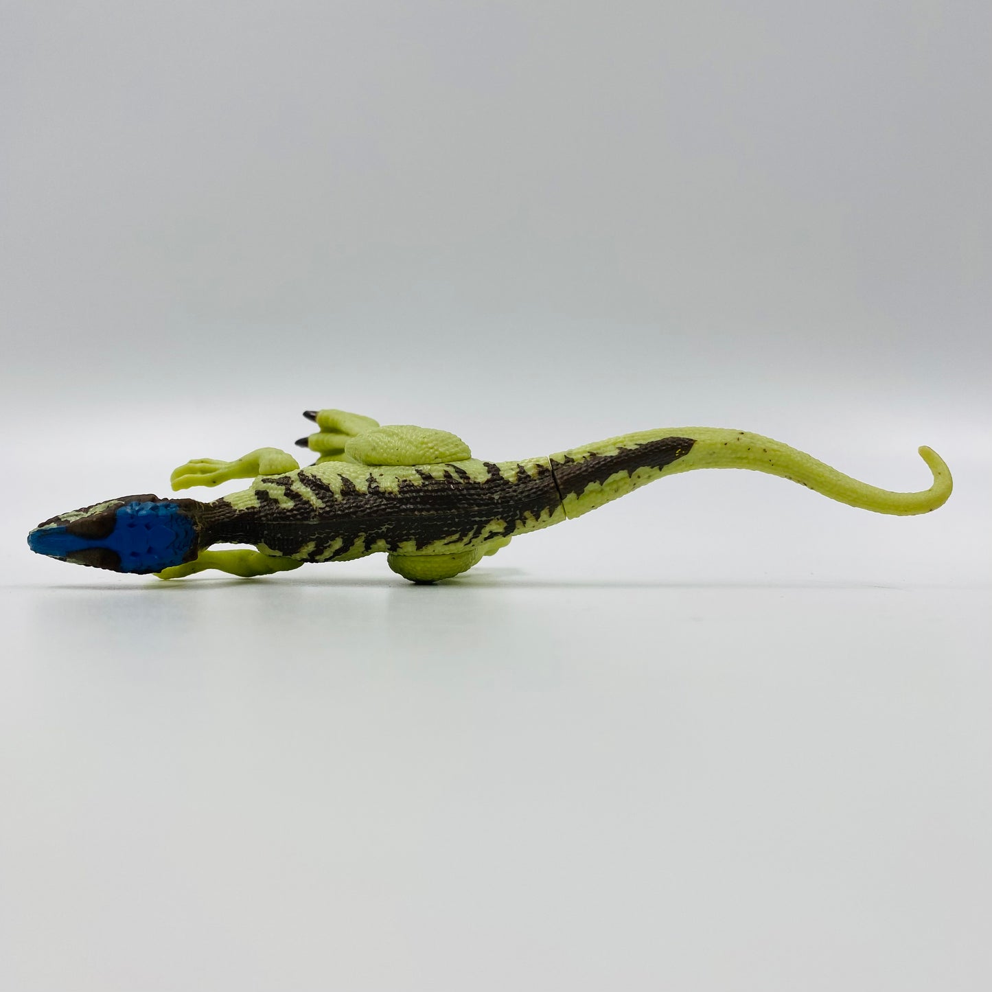 Jurassic World Camp Cretaceous Coelurus loose action figure (2018) Mattel