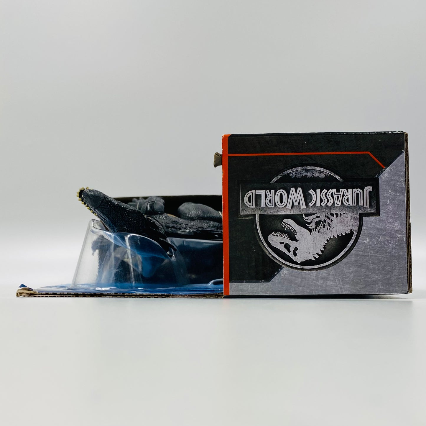 Jurassic World Super Posable Indoraptor carded action figure (2018) Mattel