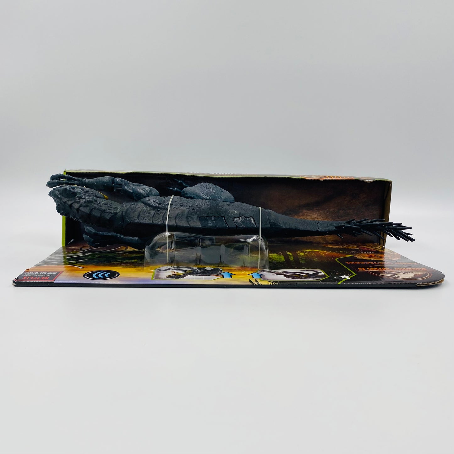 Jurassic World Camp Cretaceous Slash ’N Battle Scorpios Rex carded action figure (2021) Mattel