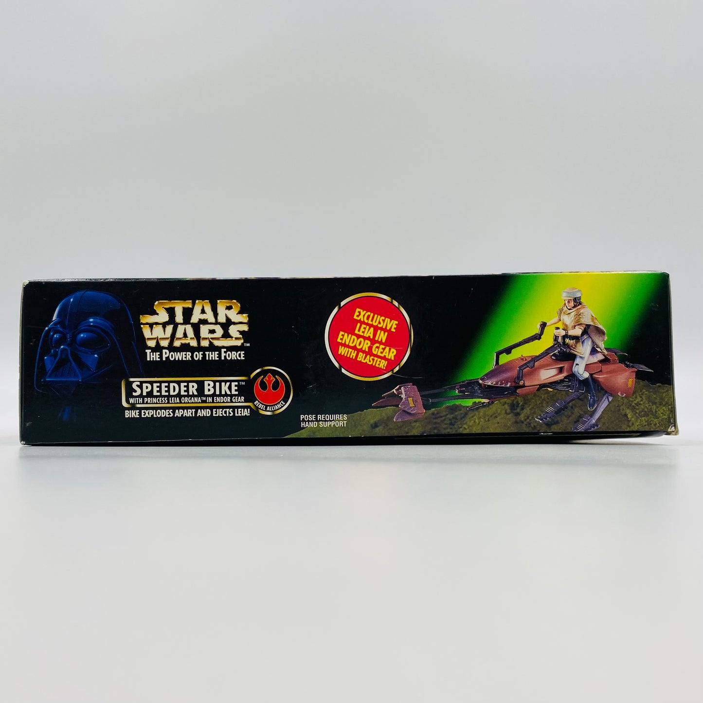 Star Wars Power of the Force II Speeder Bike with Princess Leia Organa in Endor Gear boxed 3.75” vehicle & action figure (1997) Kenner