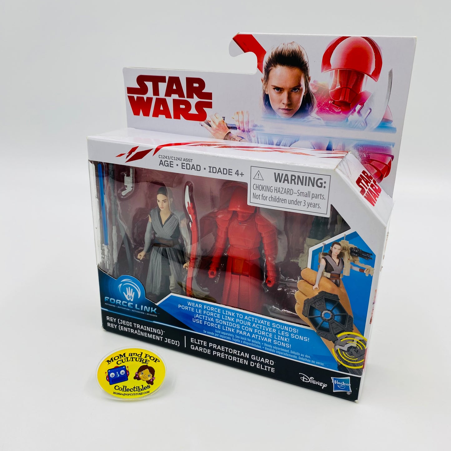 Star Wars The Last Jedi Rey (Jedi Training) & Elite Praetorian Guard 3.75” boxed action figures (2017) Hasbro