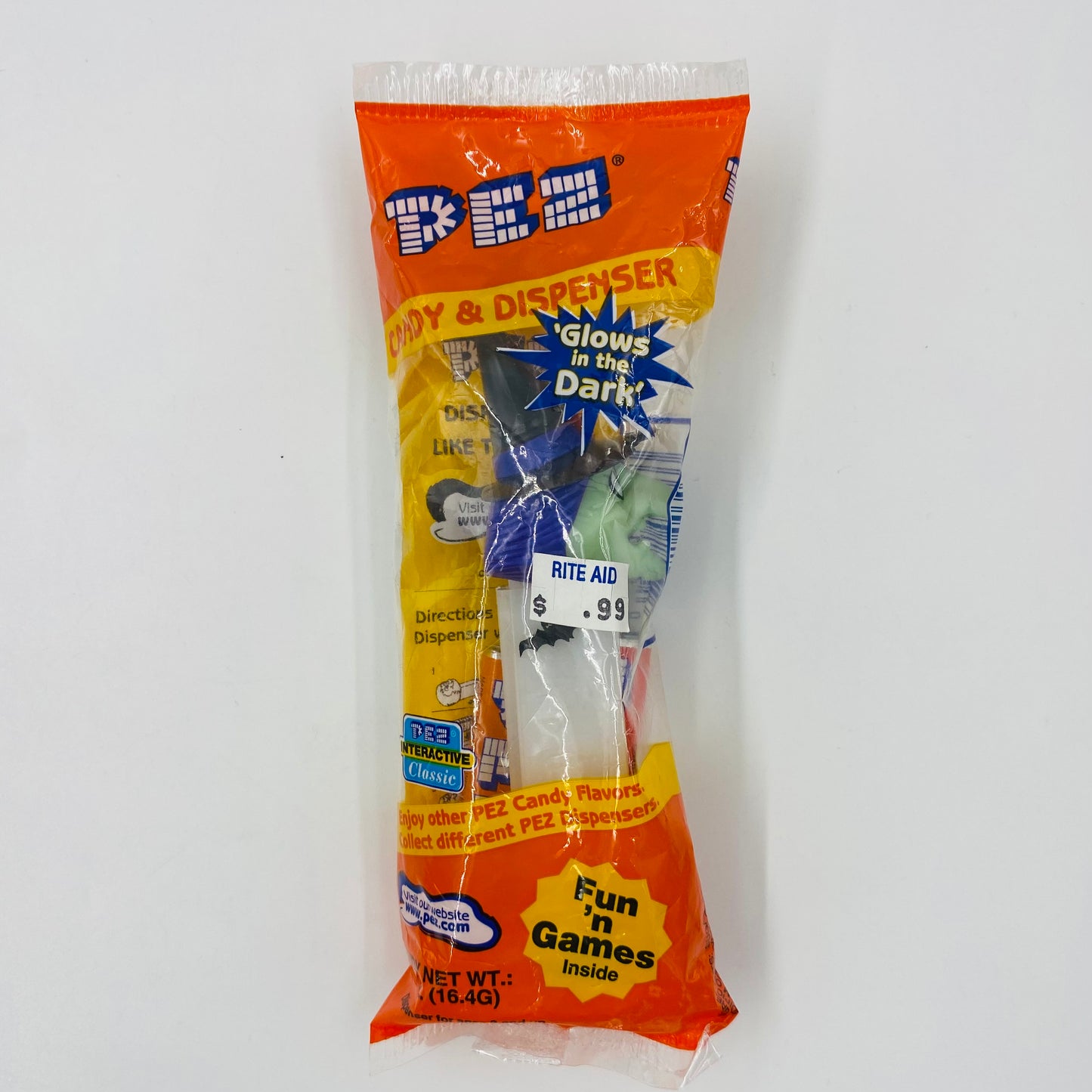 Halloween Witch (glows in the dark) PEZ dispenser (2005) bagged 5.9 Slovenia