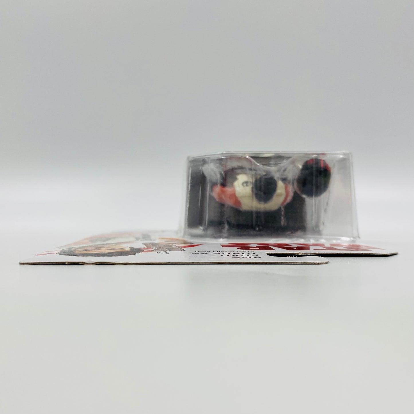 Star Wars The Last Jedi Poe Dameron (Resistance Pilot) 3.75” carded action figure (2017) Hasbro