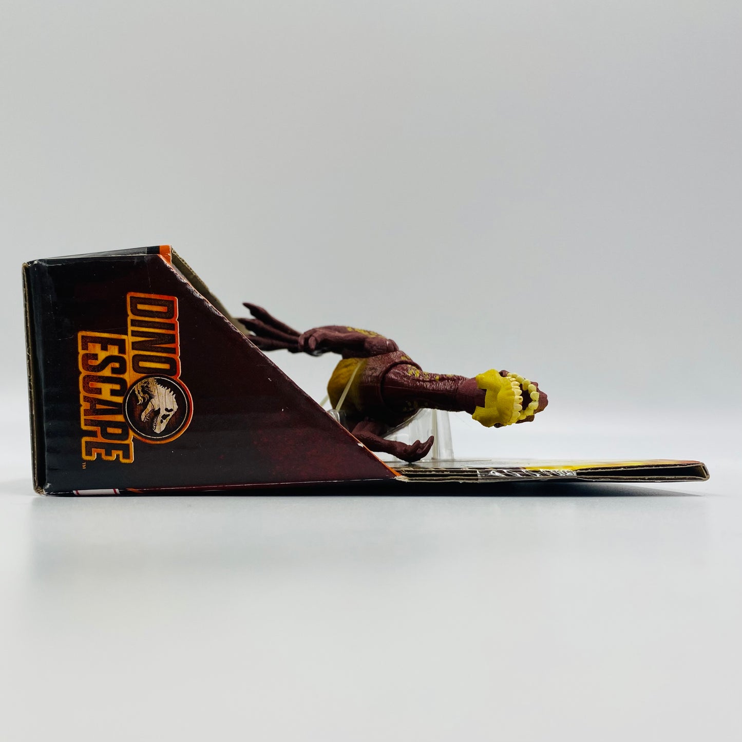 Jurassic World Dino Escape Fierce Force Masiakasaurus (brown) carded action figure (2021) Mattel