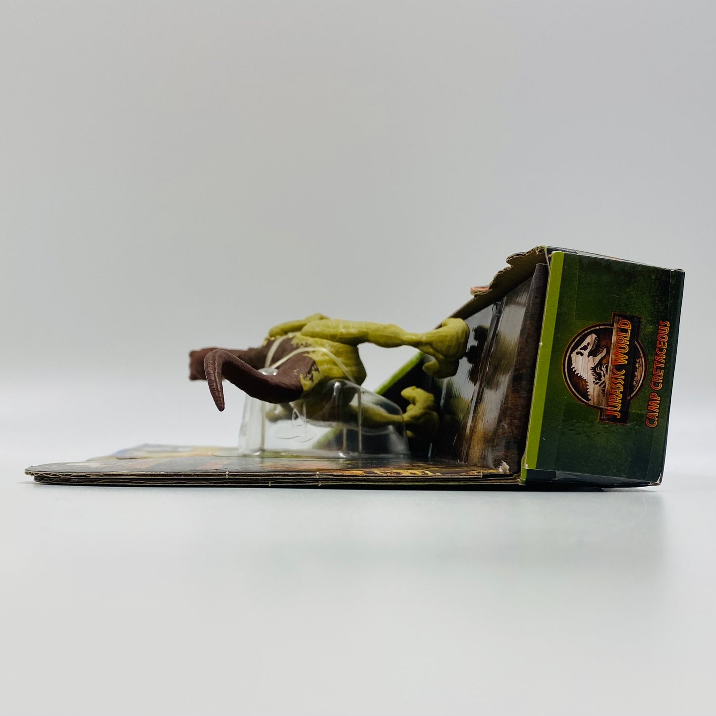 Jurassic World Camp Cretaceous Dino Escape Fierce Force Velociraptor carded action figure (2021) Mattel