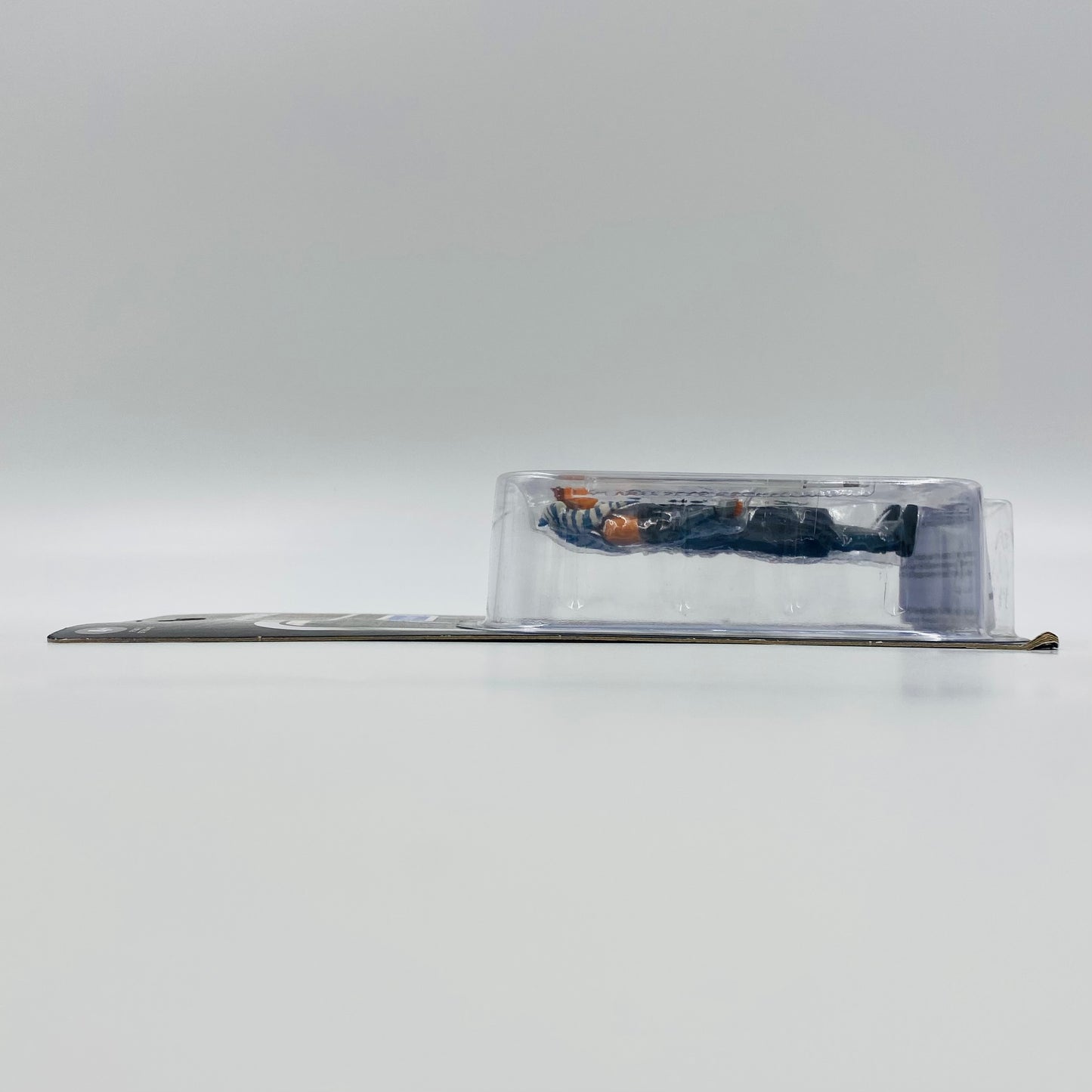 Star Wars The Vintage Collection Ahsoka Tano carded 3.75” action figure (2023) Kenner (Hasbro)