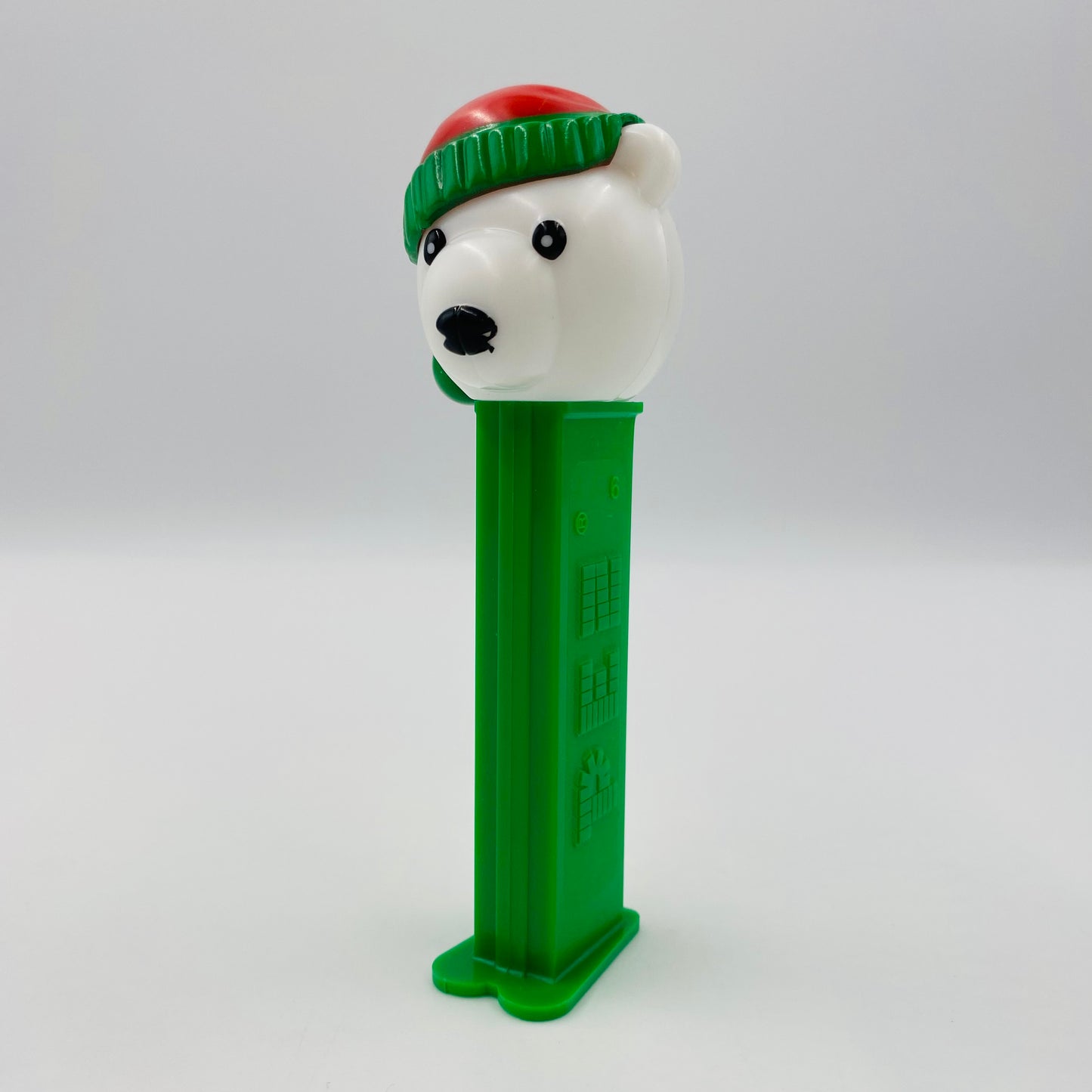 Christmas Winter Polar Bear with Winter Hat PEZ dispenser (2009) loose 5.9 China