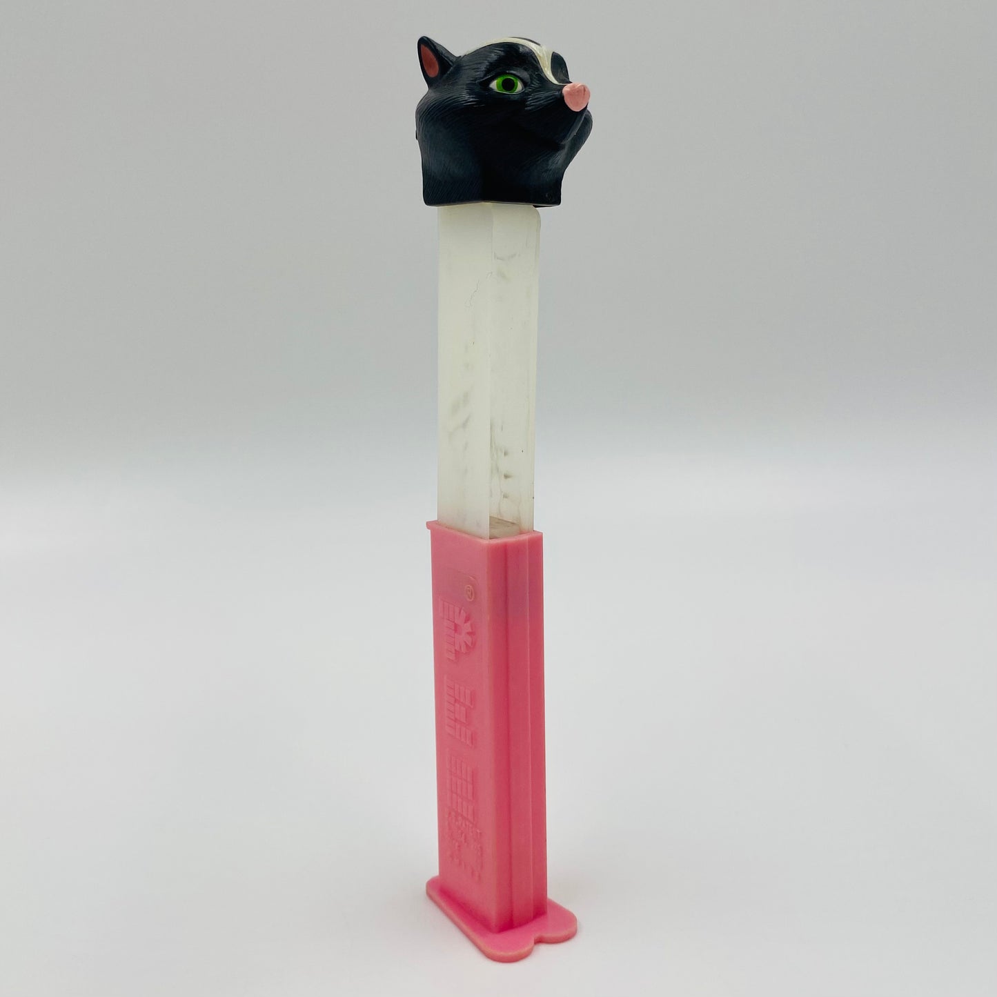Over The Hedge Stella PEZ dispenser (2006) loose 5.9 China