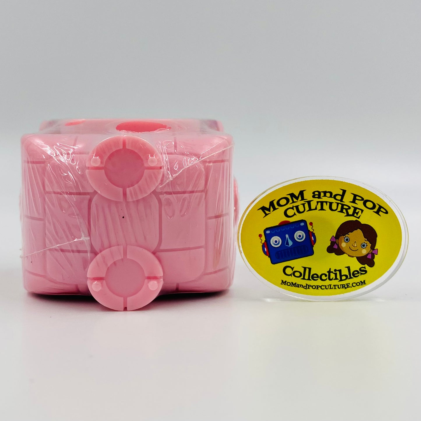 Animal Jam Adopt A Pet Series 2 pink (#1) Igloo boxed 1” micro pet figurine (2017) Jazwares